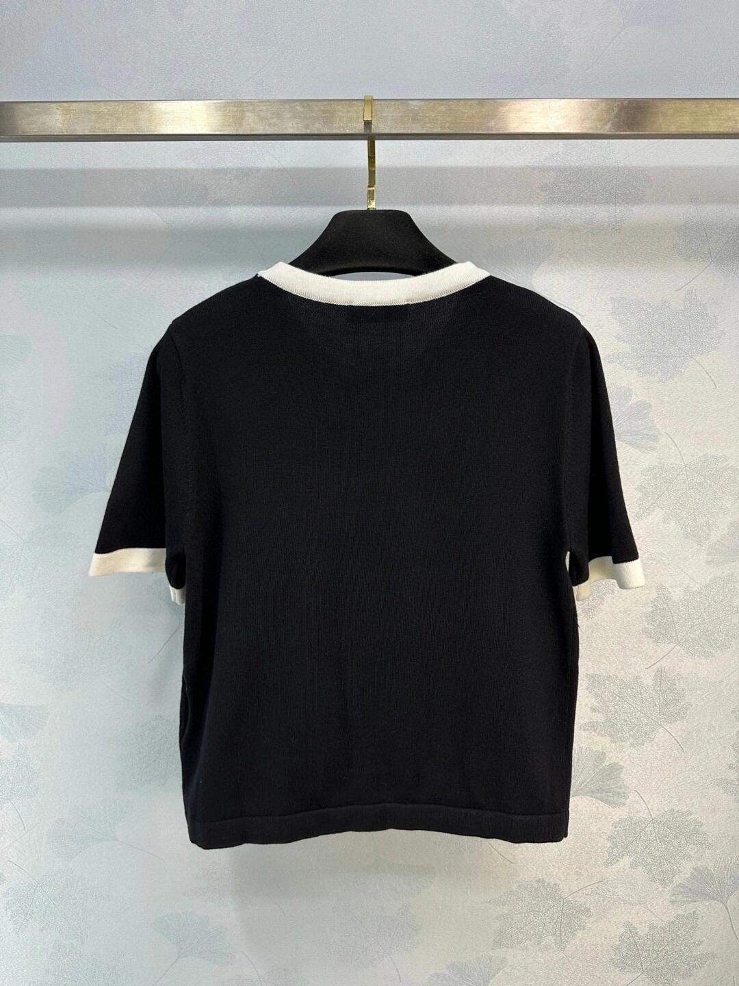 M Series Classic color short sleeves