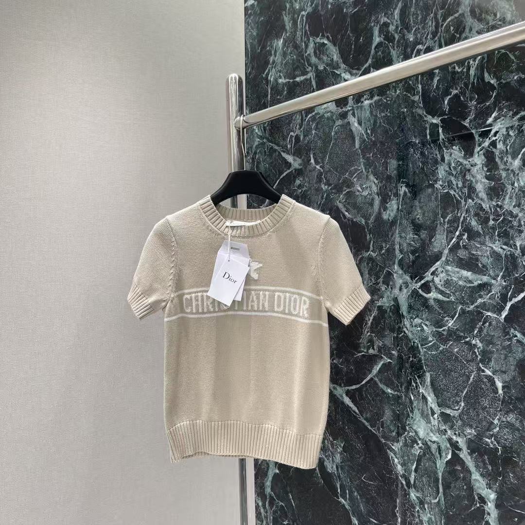 Di 26Round neck color block knitted short sleeves