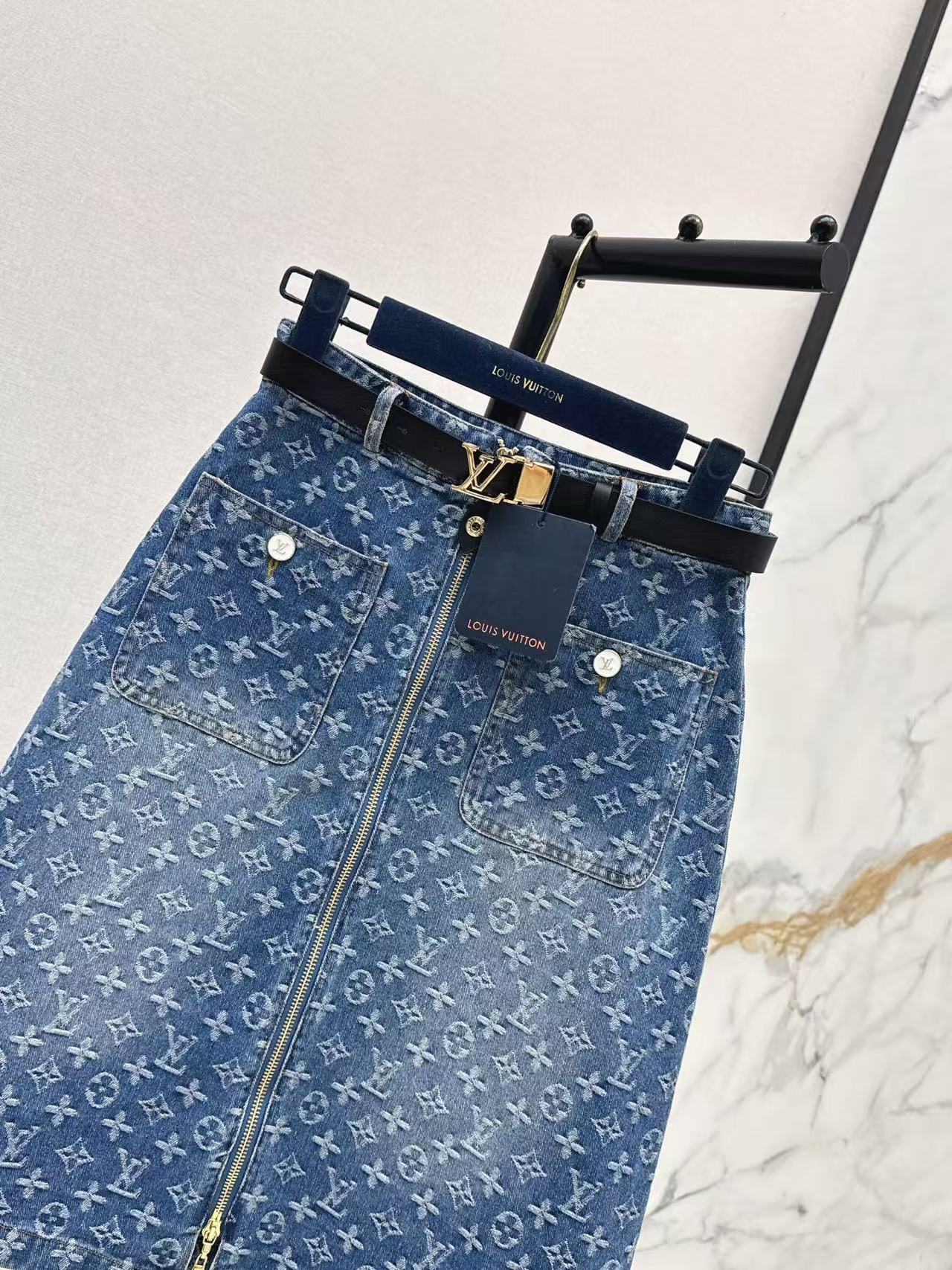 LO 26 Monogram Jacquard Front Zip Denim Midi Skirt