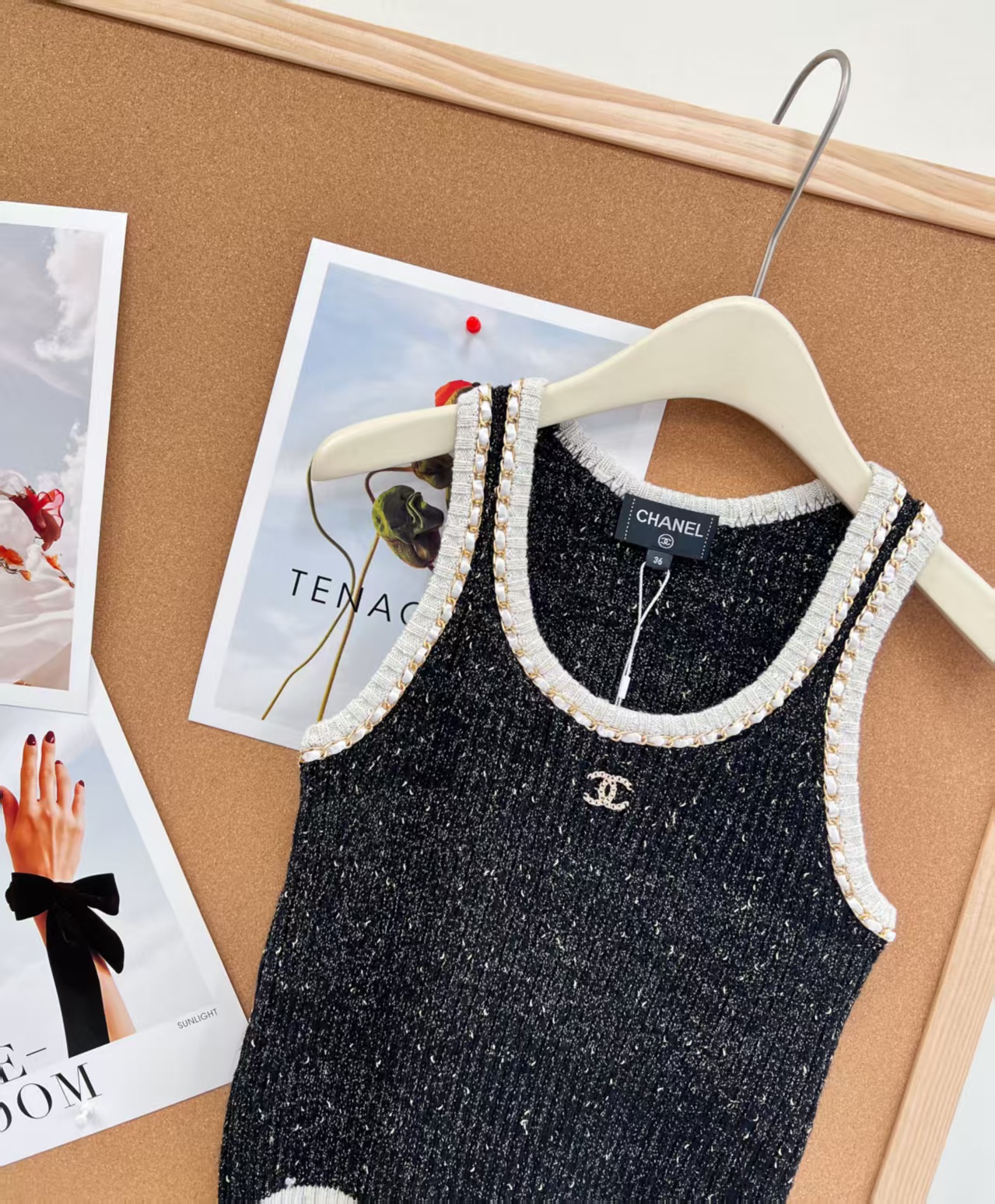 Cha 26 Early Spring New Metal Chain Knit Vest