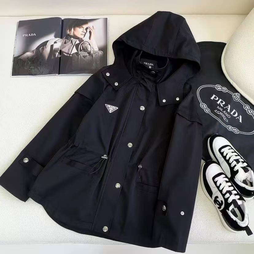 PP Triangle logo decoration medium long windbreaker