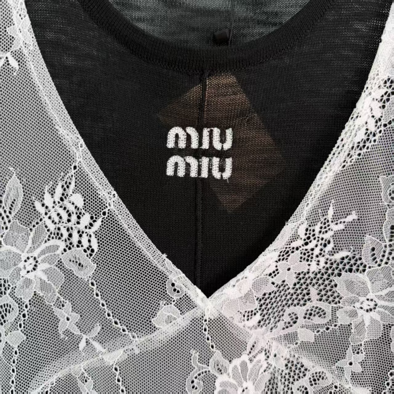 Mi 2026 Spring/Summer New Color-Block Fake Two-Piece Knit Short Sleeve