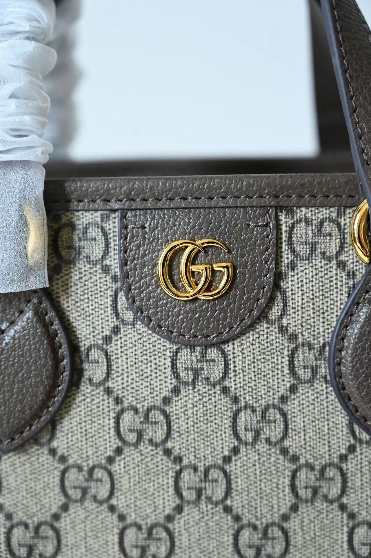GU  Mini All Over Interlocking Print Tote Bag With Detachable Crossbody Strap