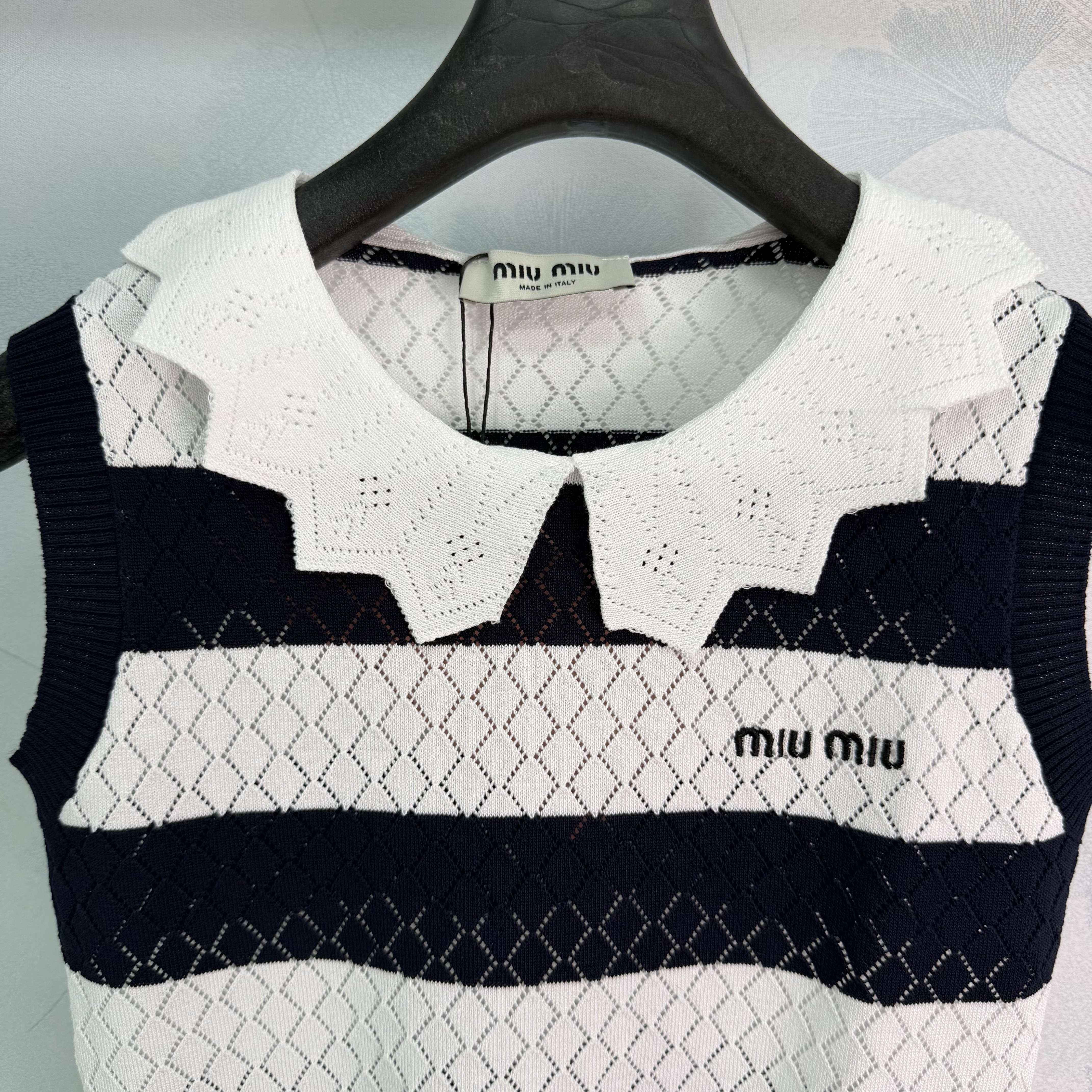 Mi 2026 Spring/SummerNew Lace Collar StripedKnit Vest