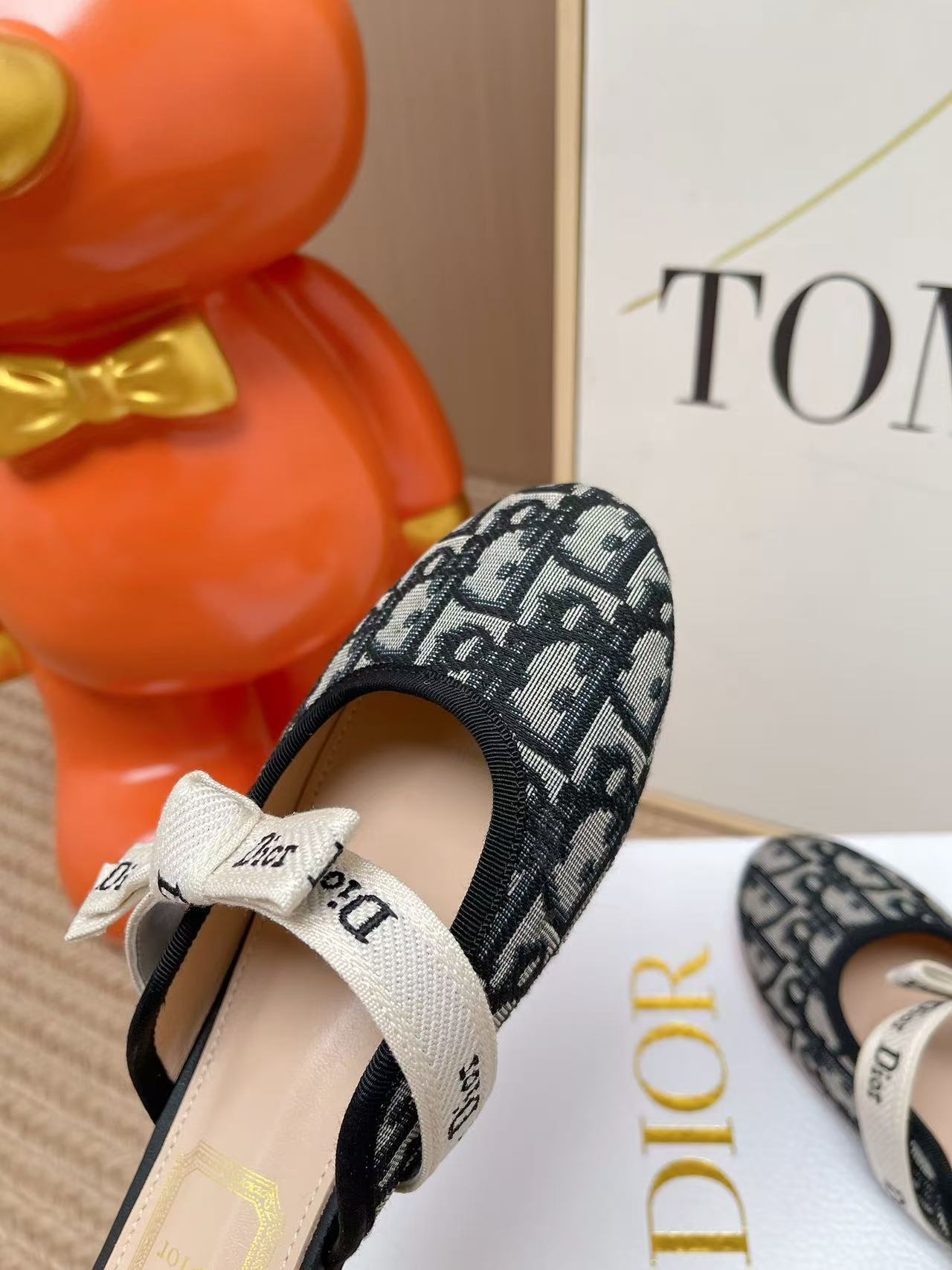 Di Jacquard Pattern Ribbon Bow Mule Slides