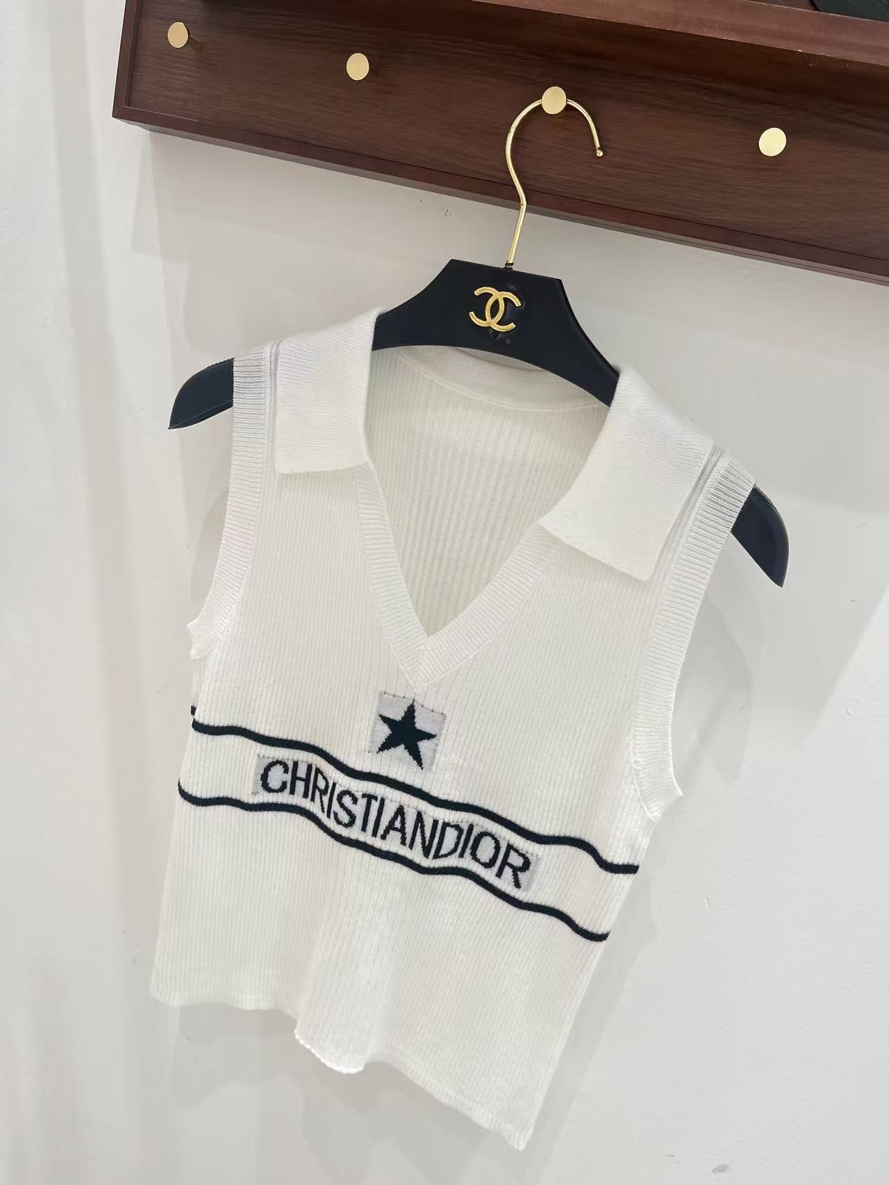 DR26 Polo lapel V-neck sleeveless knit vest