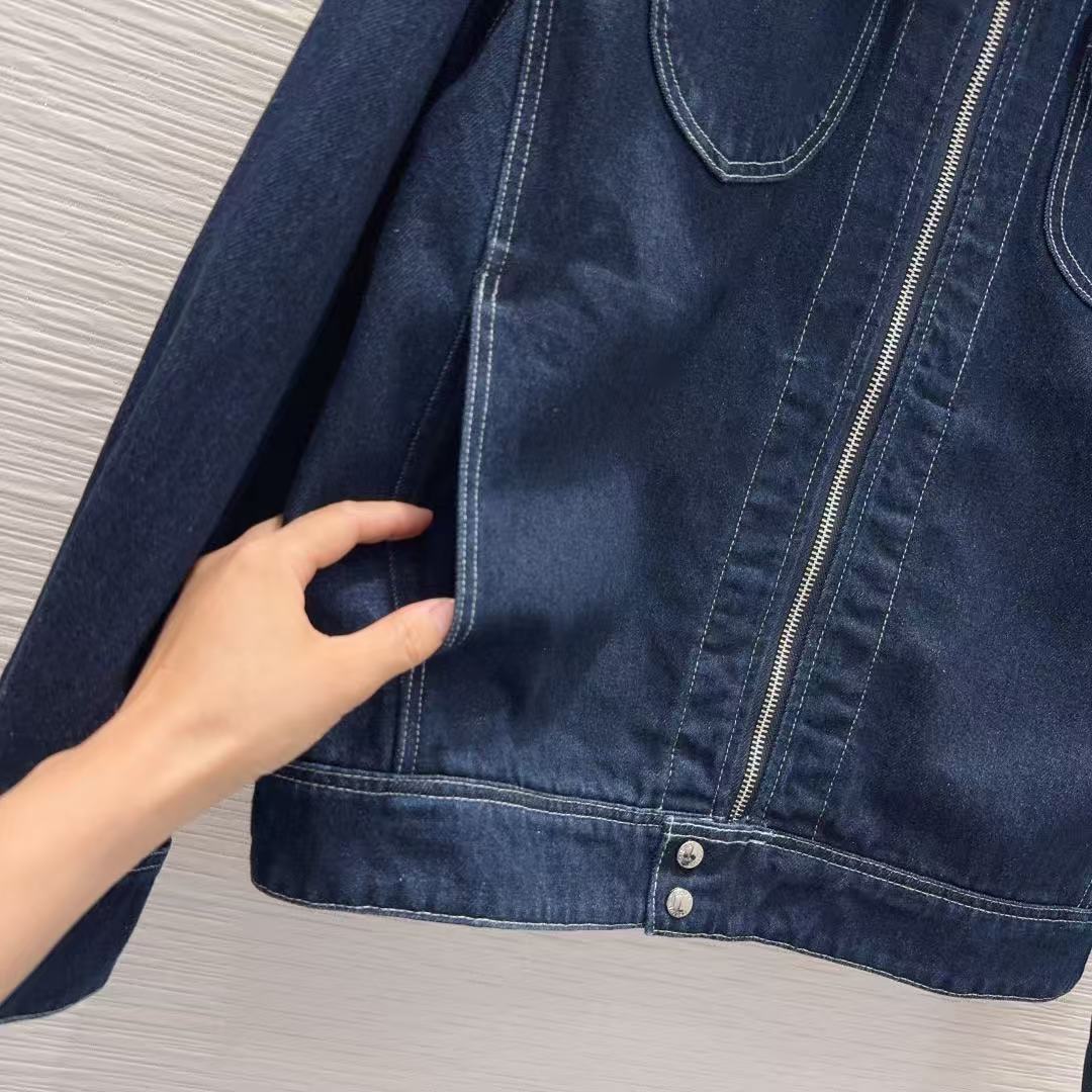 Cha 26 Classic White Stitch Zip Up Denim Jacket