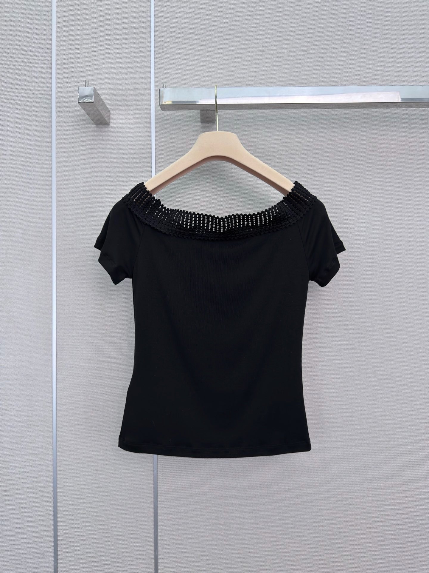 Mi* New Off-shoulder Tencel Acetate Tee