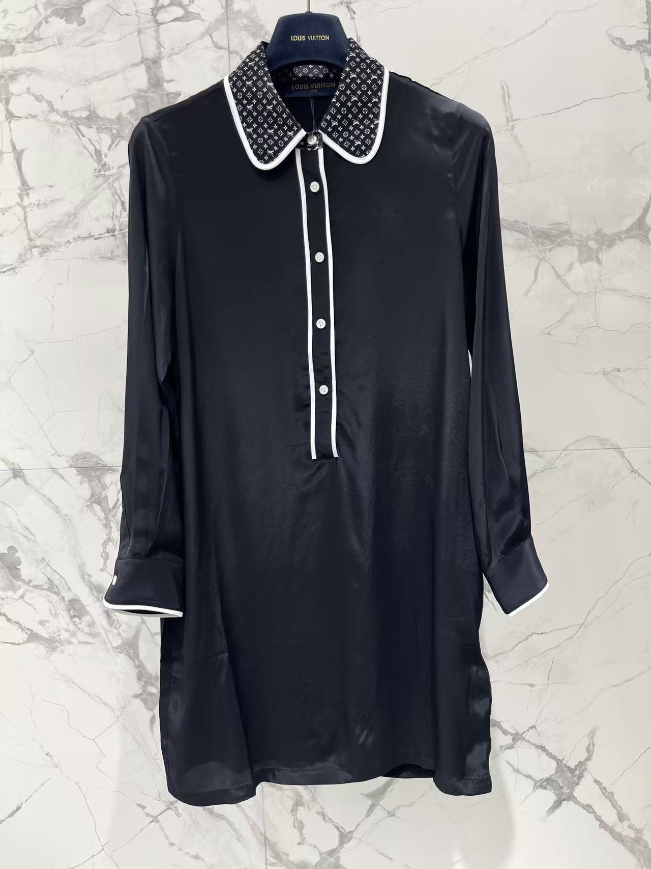 LO 26 Contrast Print Collar Satin Shirt Mini Dress