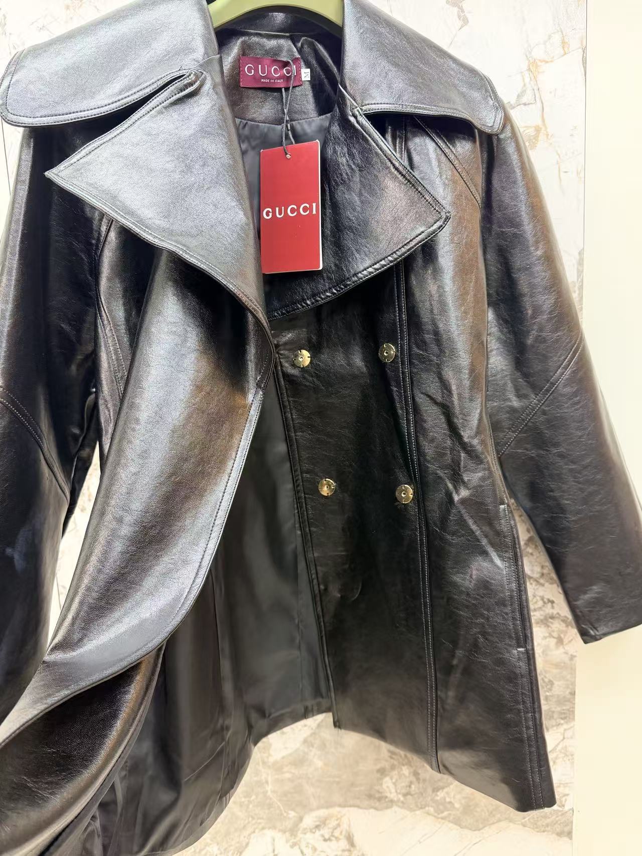 GU 26 Oversized Lapel Mid-Length Leather Outerwear