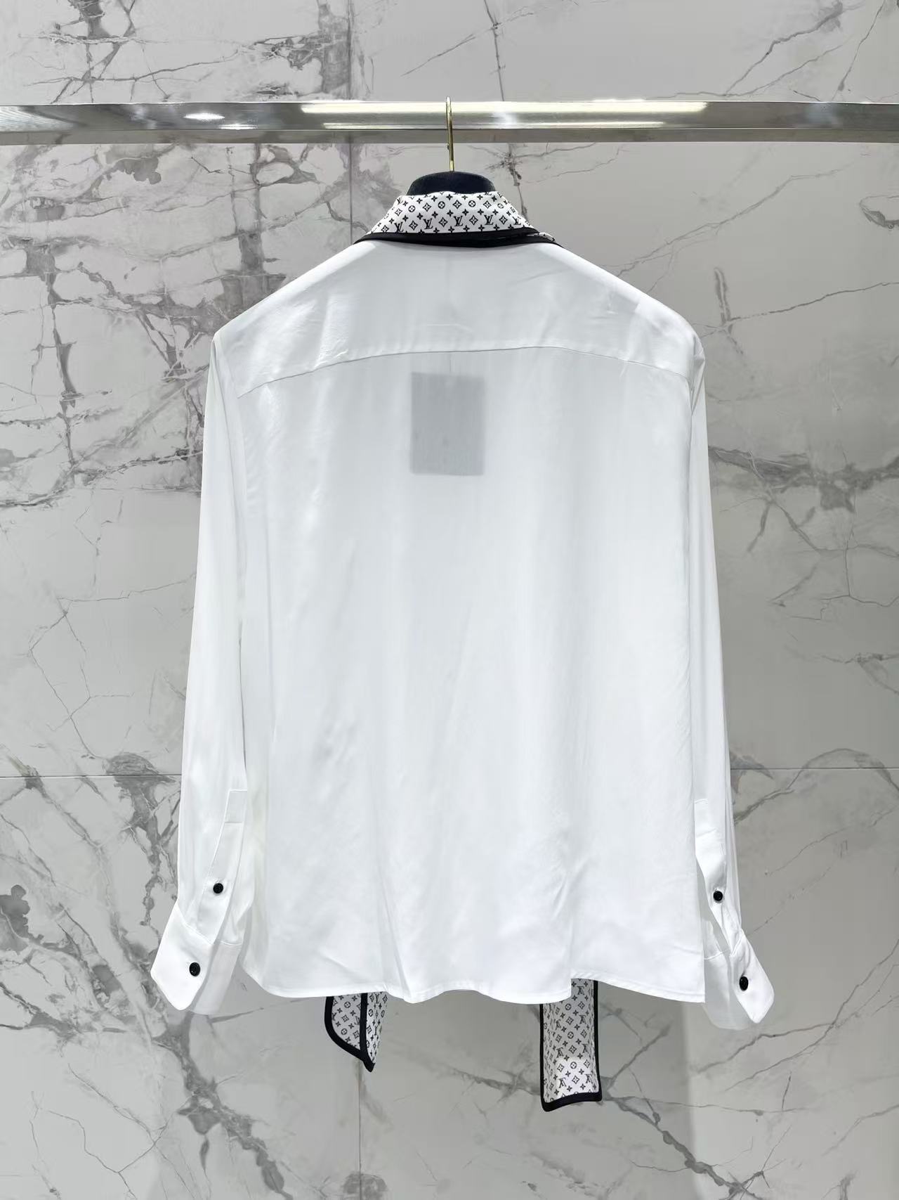 LO 26 Contrast Print Collar Tie Satin Long Sleeve Shirt