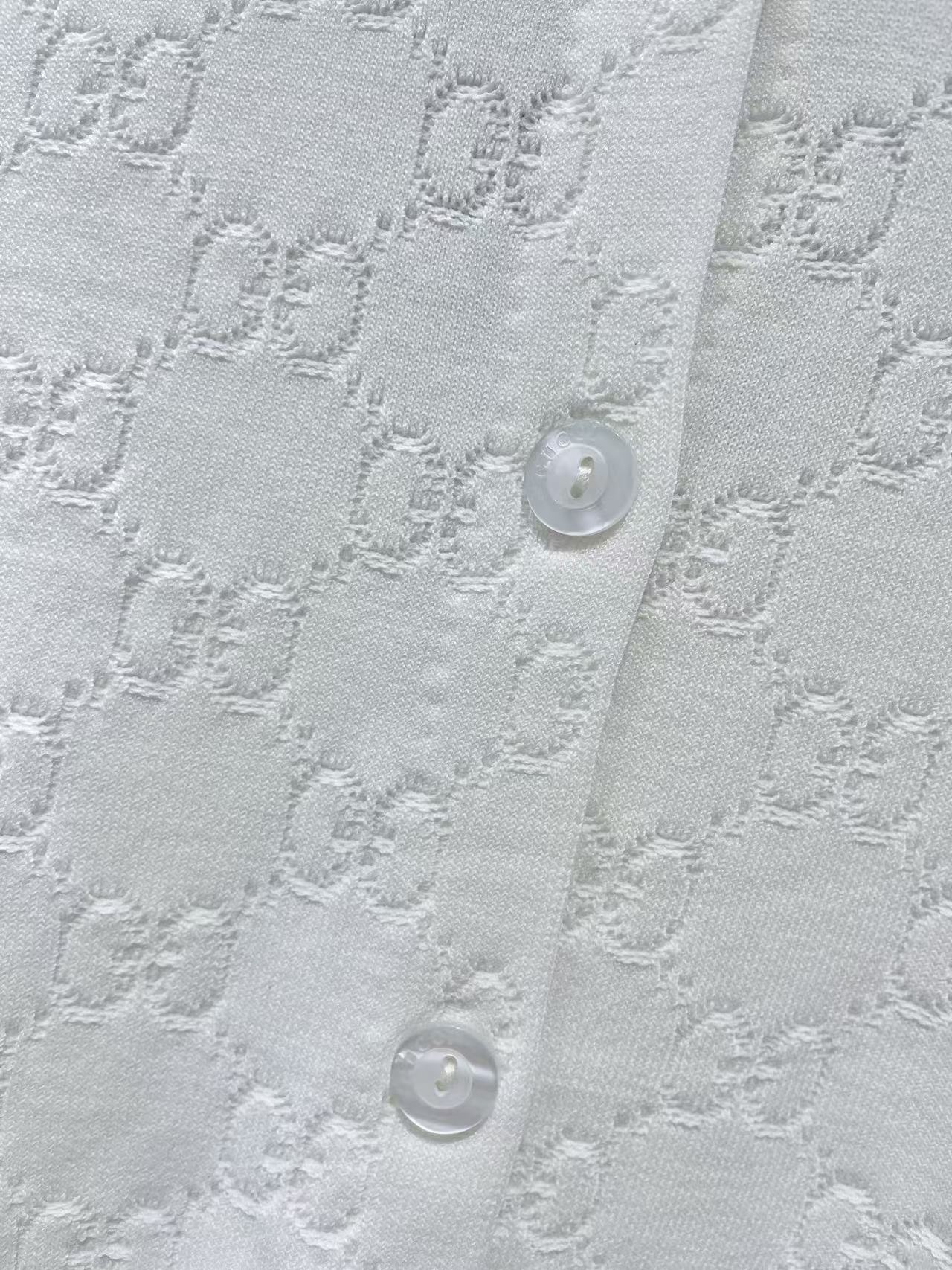 White Jacquard Knit Cardigan Round Neck Button Front Long Sleeve Slim Jacket
