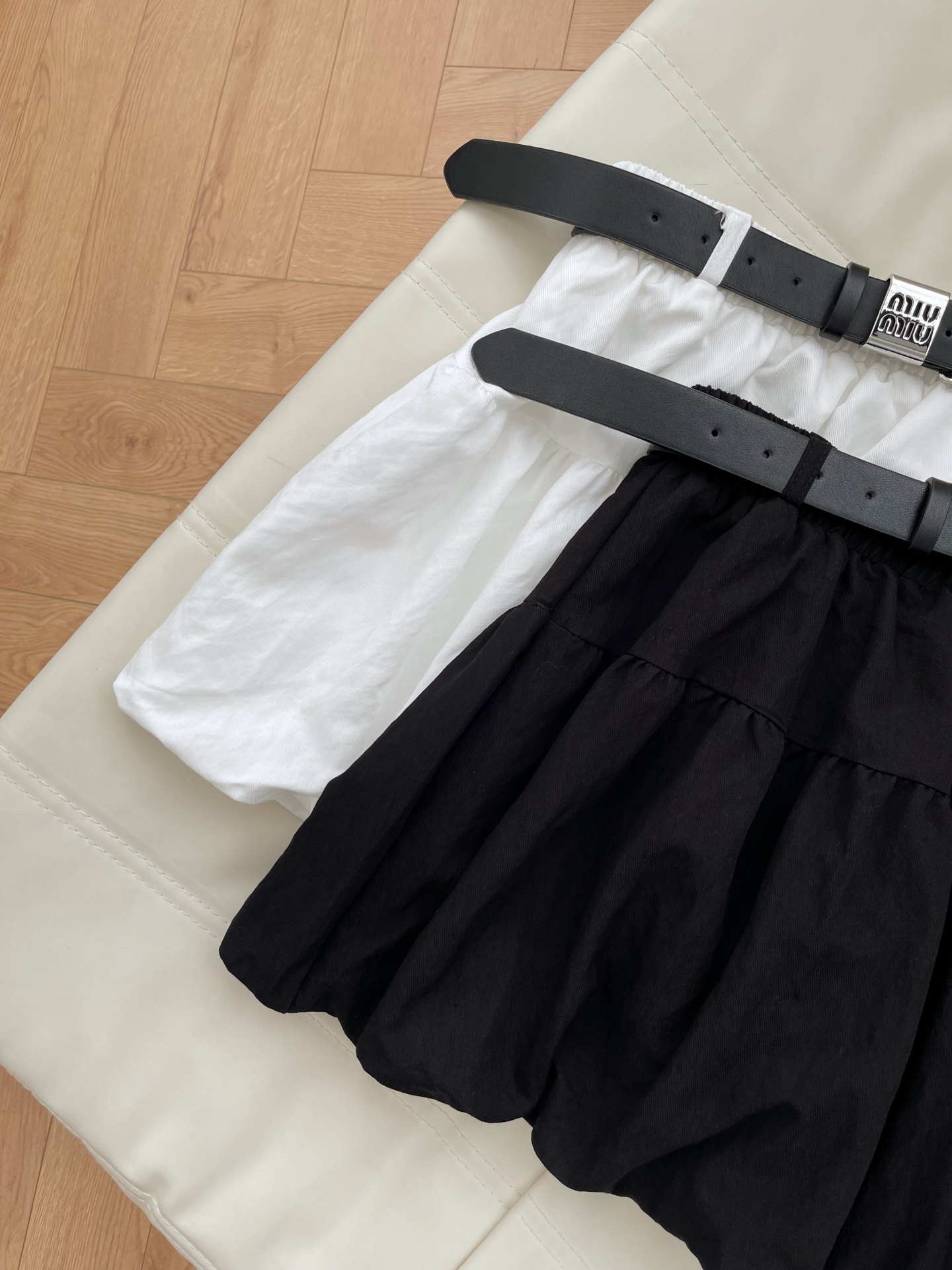 Mi-style bud puffy mini skirt