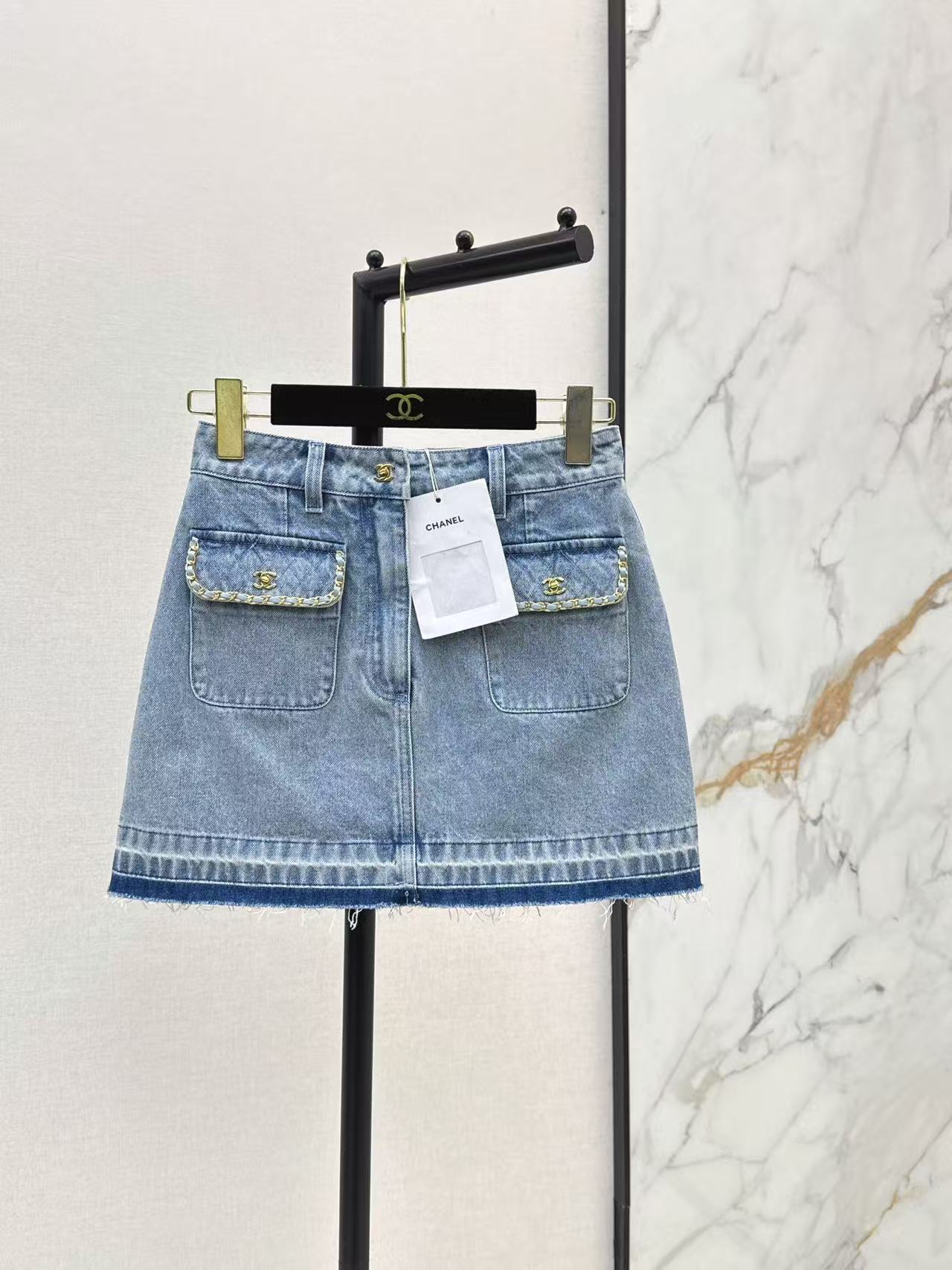 Cha Trim Pocket Denim Mini Skirt