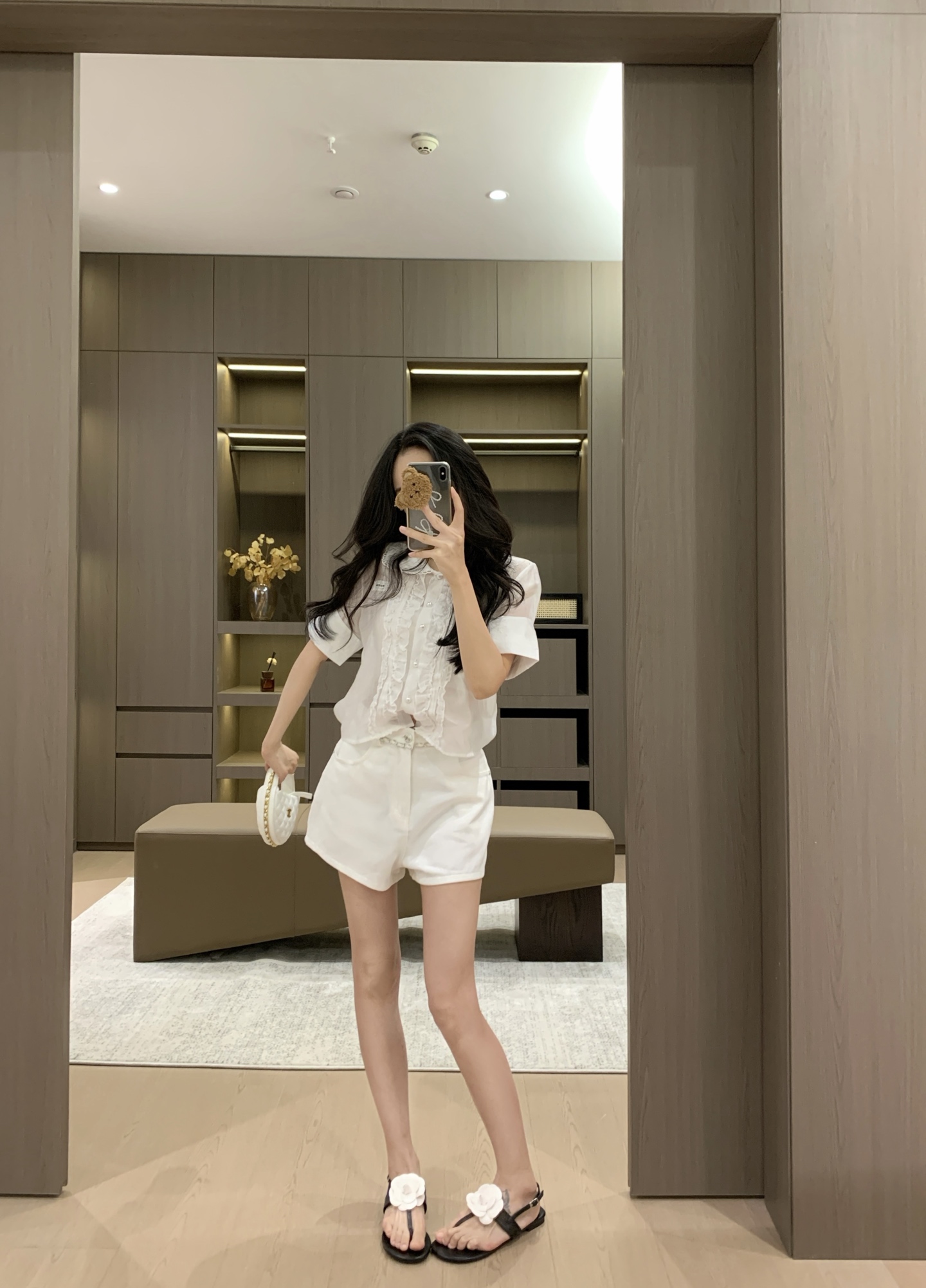 Mi New Arrival: Pure Desire Ruffled Peter Pan Collar Short Sleeve Shirt