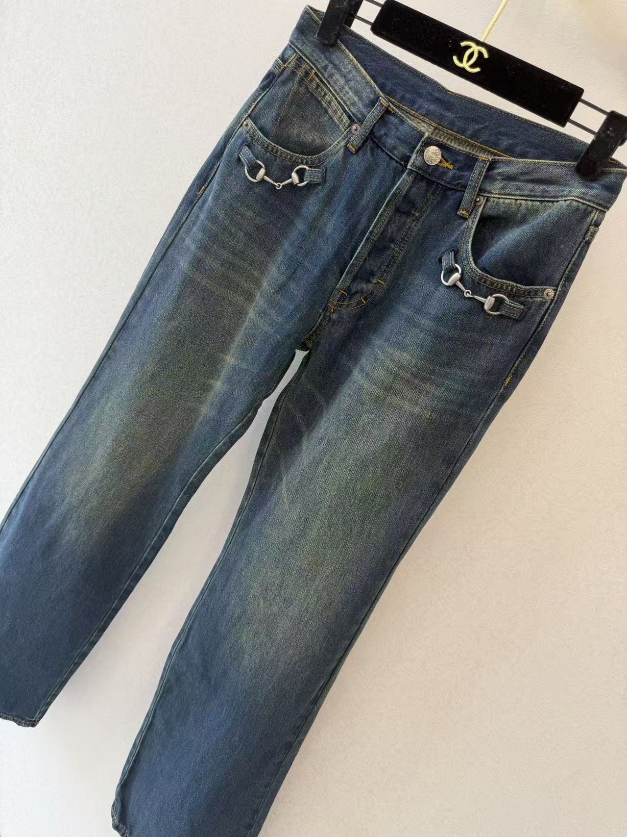 GU 26 Mid Rise Loose Fit Vintage Blue Denim Trousers Classic Horsebit Buckle Detail