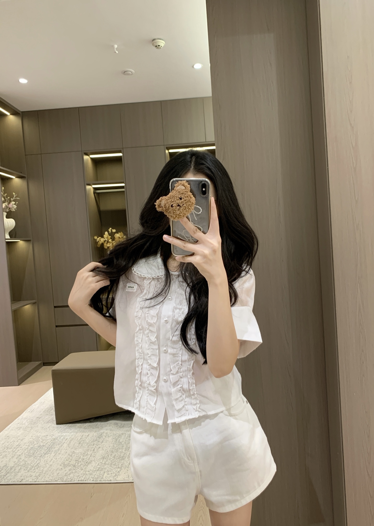 Mi New Arrival: Pure Desire Ruffled Peter Pan Collar Short Sleeve Shirt