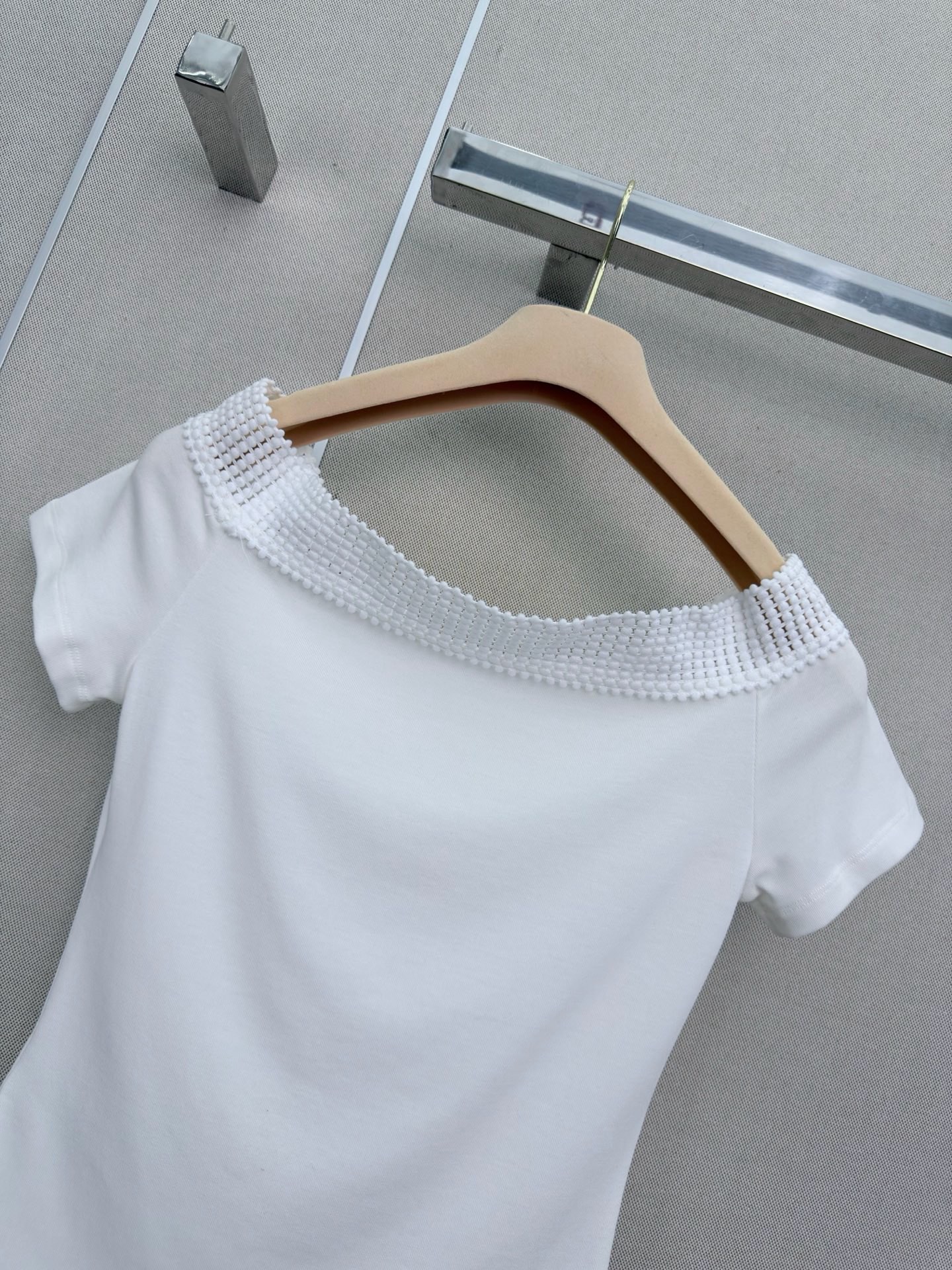 Mi* New Off-shoulder Tencel Acetate Tee