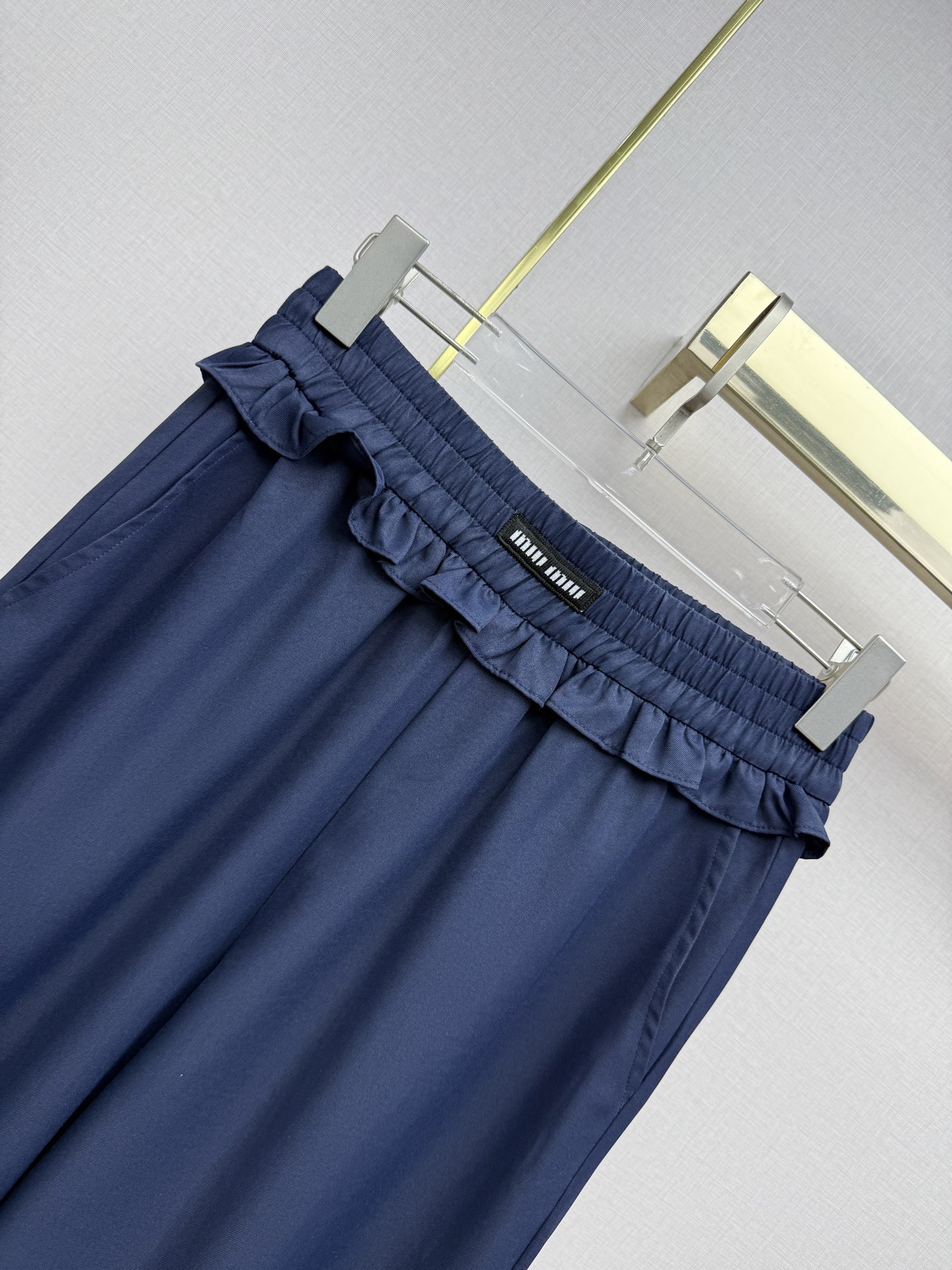 Mi ruffle-waist high-waisted wide-leg pants