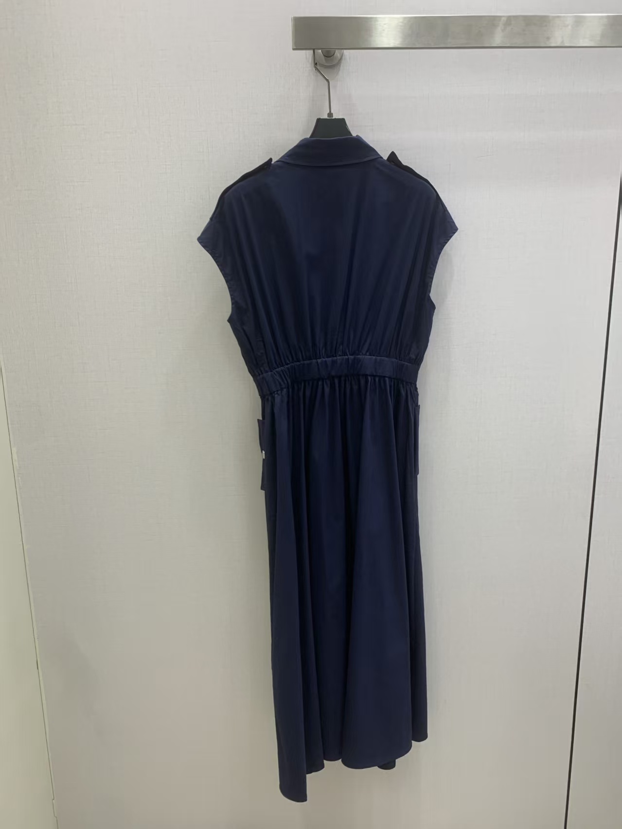 Di 2026 Spring/Summer New Arrival: Badge Embroidery Zipper Dress