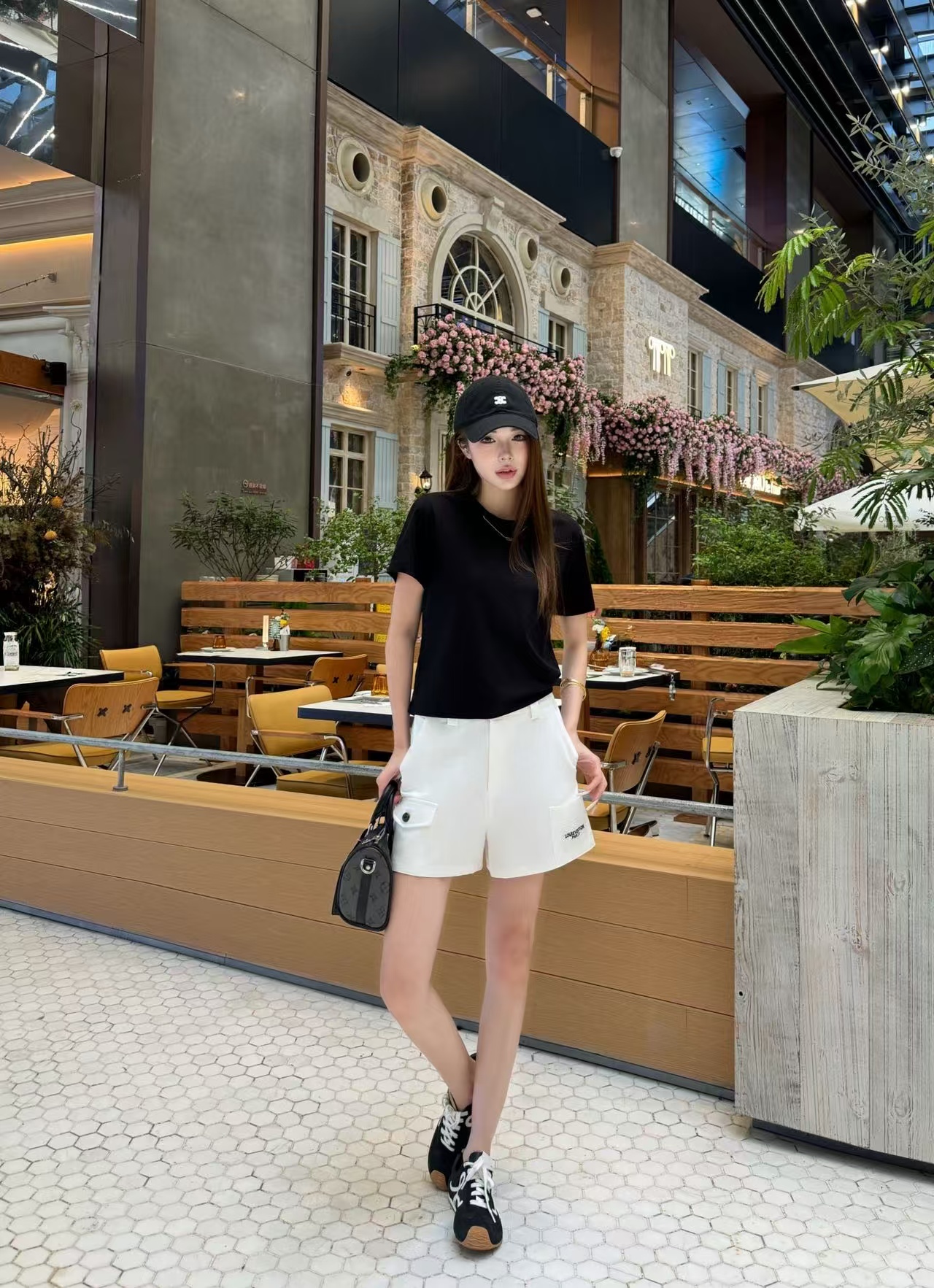 LO* Woven Label Cargo Suit Shorts