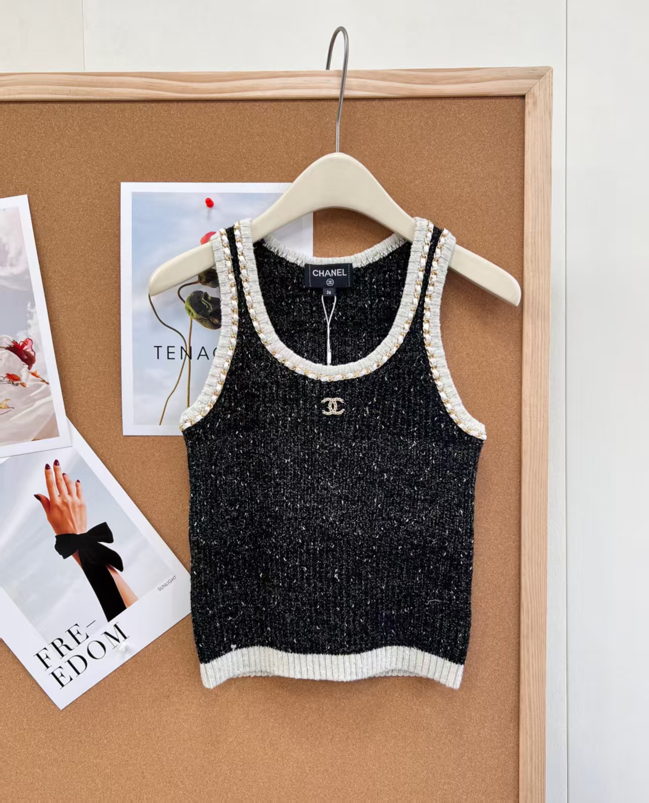 Cha 26 Early Spring New Metal Chain Knit Vest
