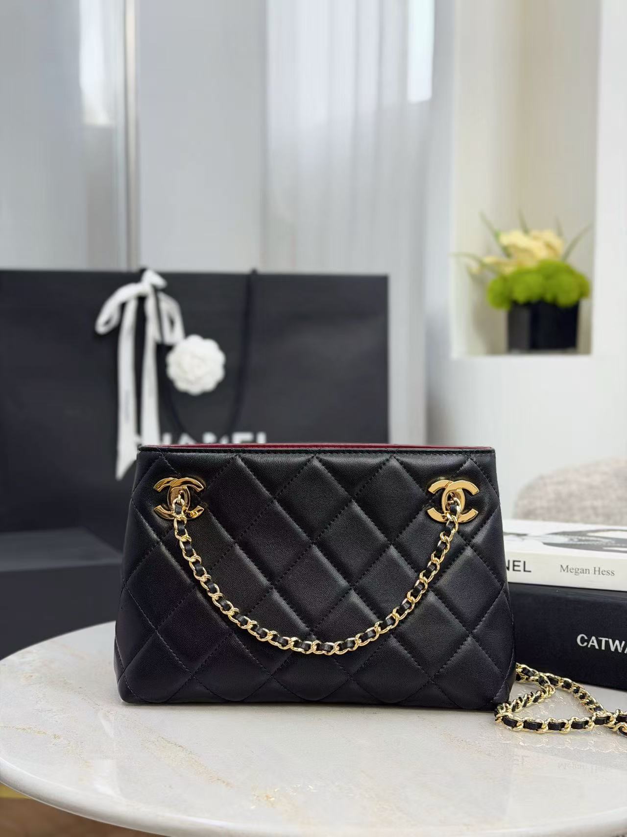 Cha 26 Black Diamond Quilted Double Logo  Shoulder Bag