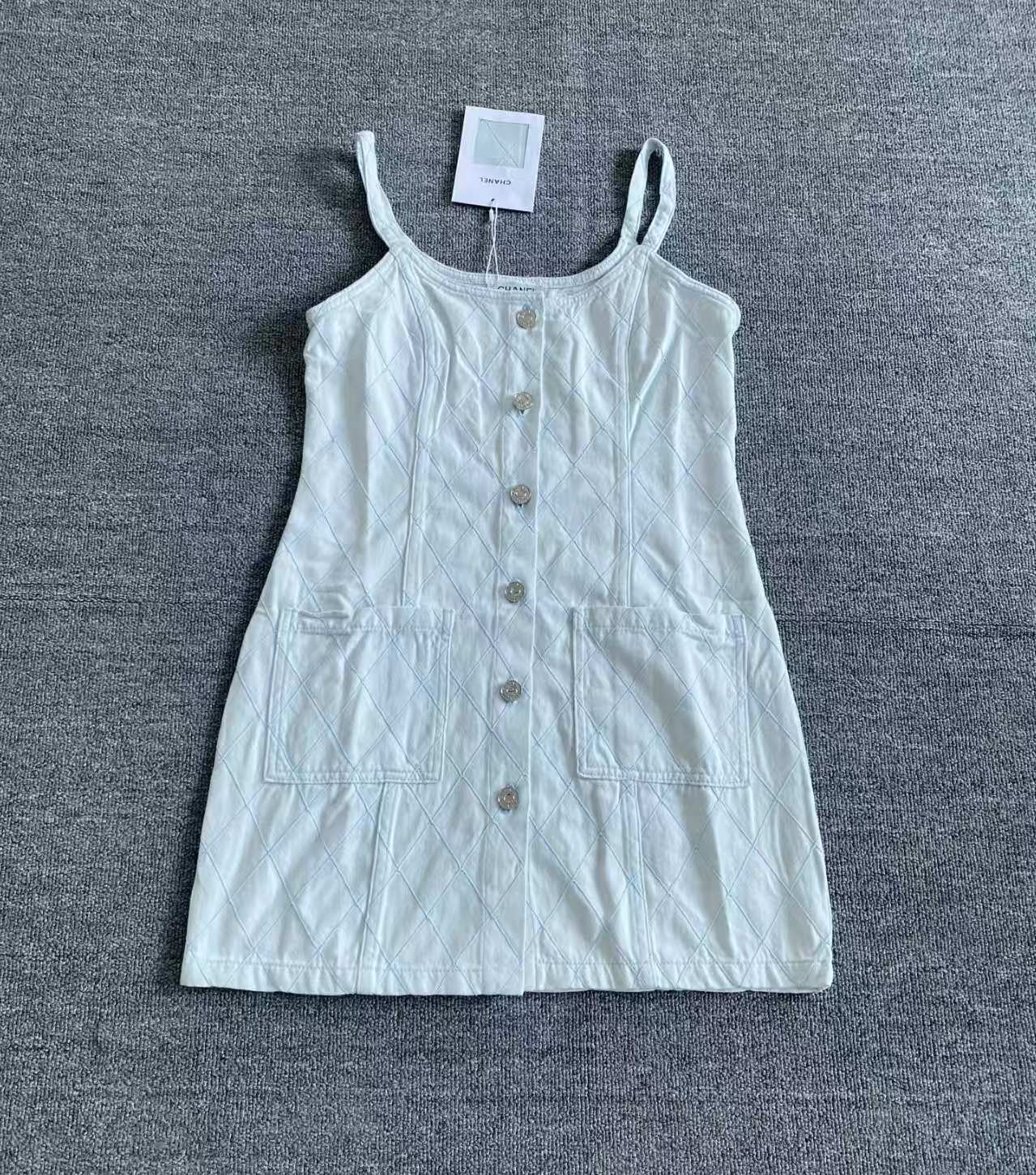 Cha* 2026 New Arrival Argyle Denim Dress