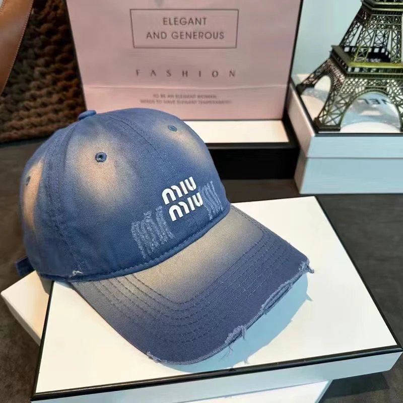 M Series New Fashionable All-match Embroidered Baseball Cap