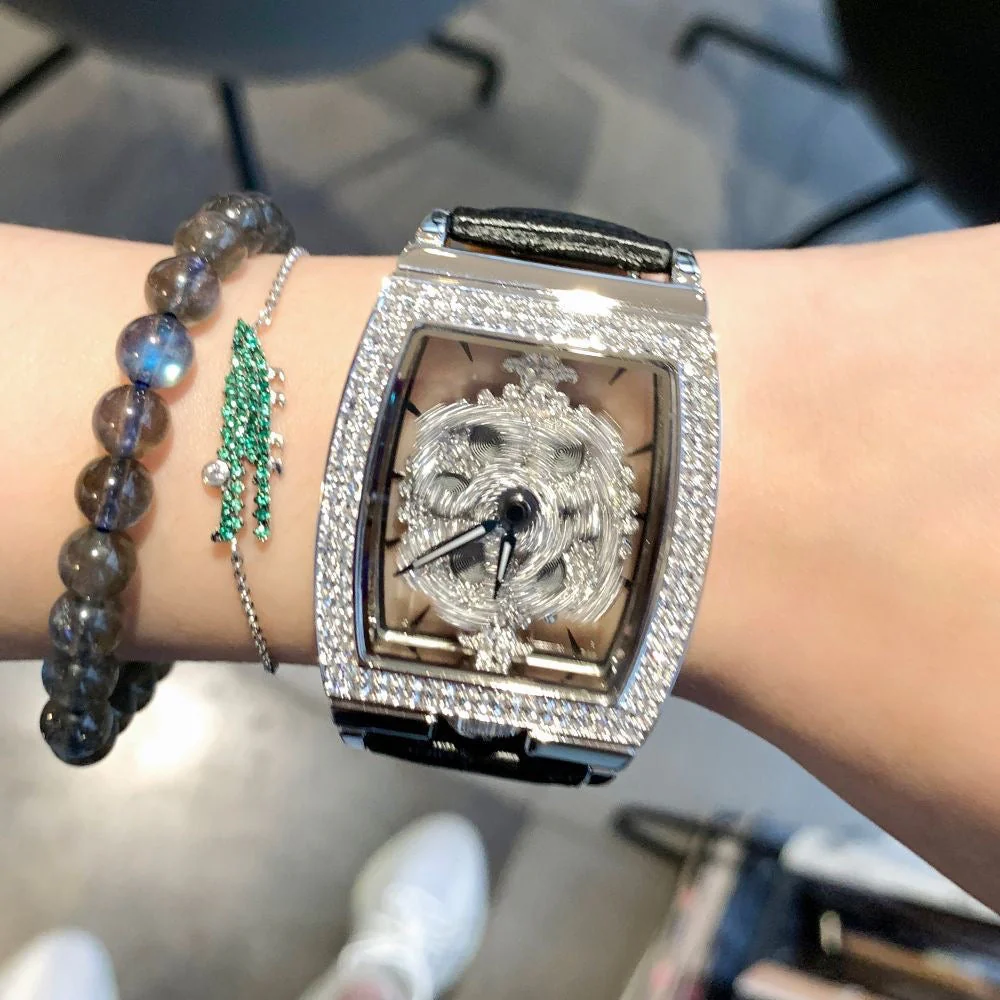 DV  Ladies Light Luxury Starry Sky Watch