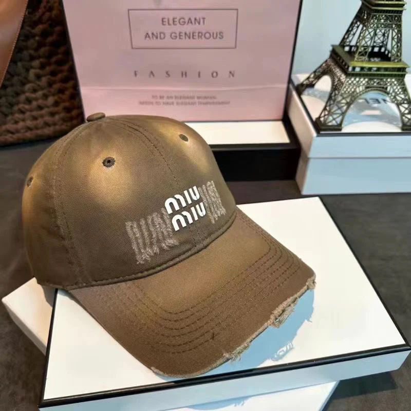 M Series New Fashionable All-match Embroidered Baseball Cap