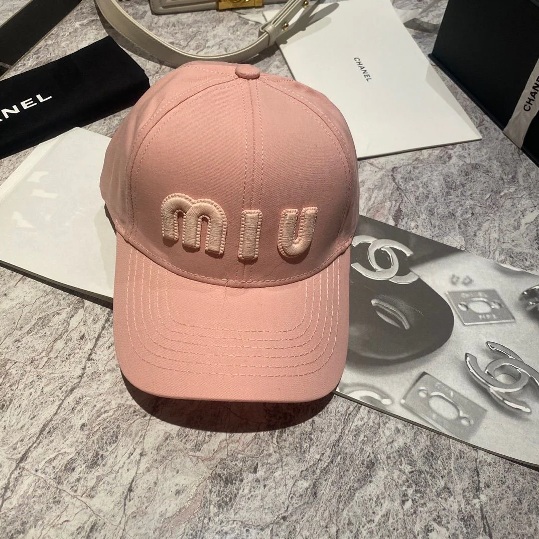 M Series New Fashionable All-match Embroidered Baseball Cap