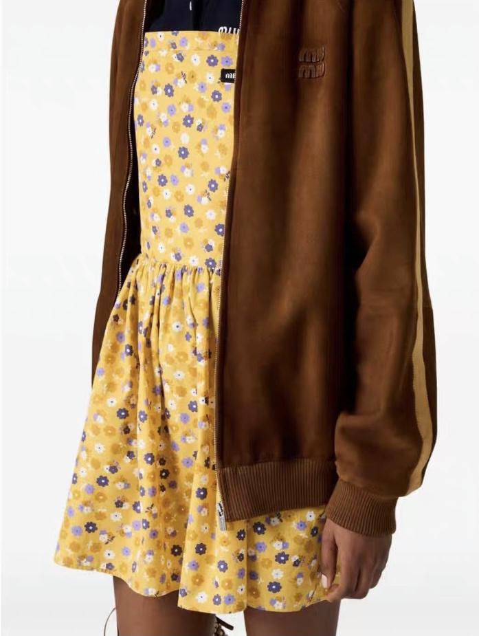Mi color-block jacket coat! Brown stand-up collarzipper design