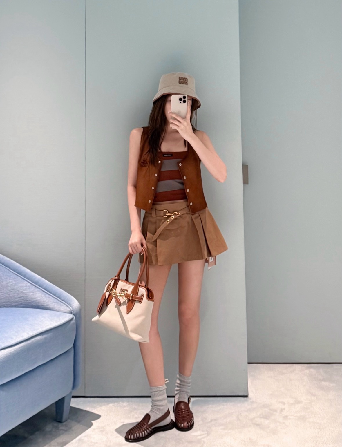 Mi-style Caramel Brown Pleated Mini Skirt