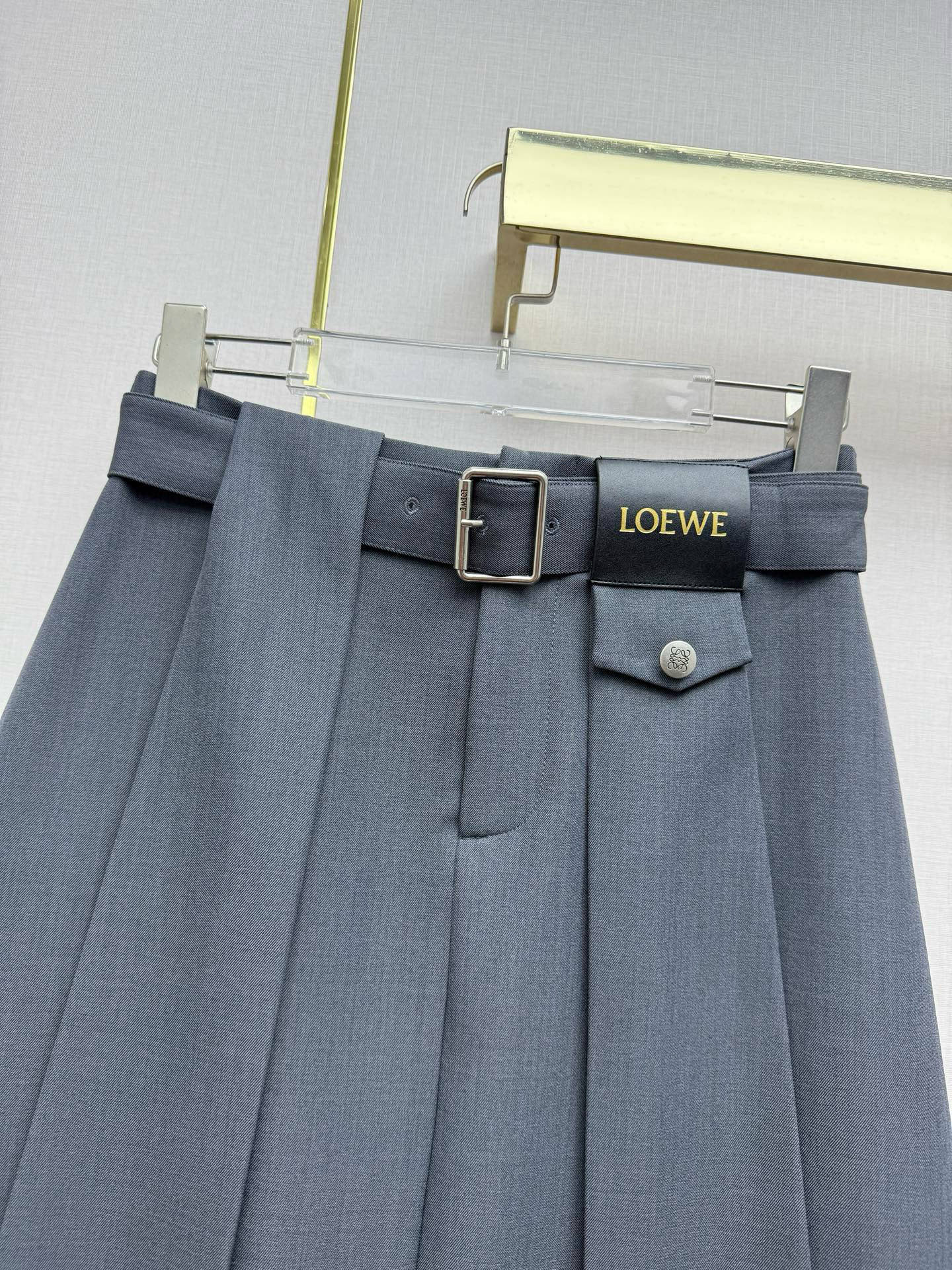 LOE High Waist Buckle Belt A-Line Pleated Skirt