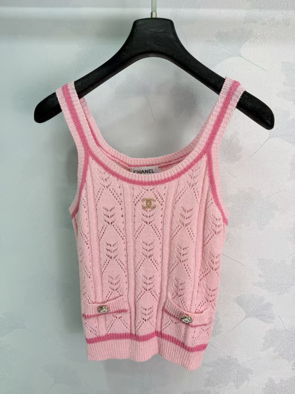 Cha* 2026 Spring/Summer New Color-Block Knit Vest!