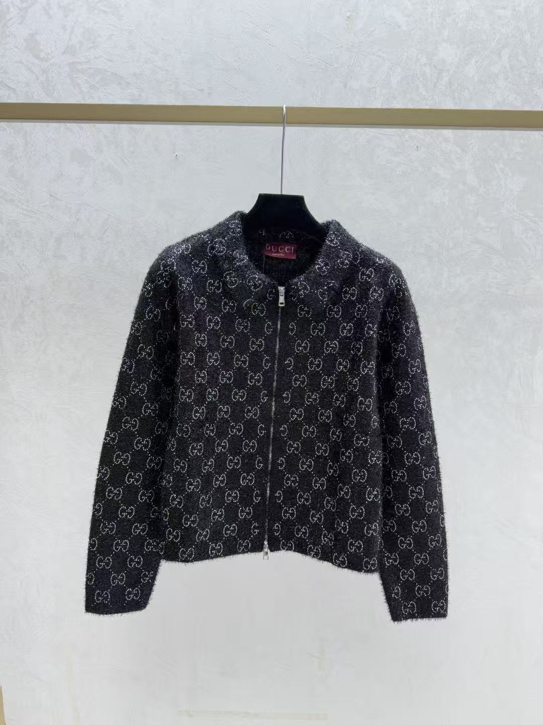 GU 26 Glitter Monogram Zip Collar Knit Jacket 3 Colors
