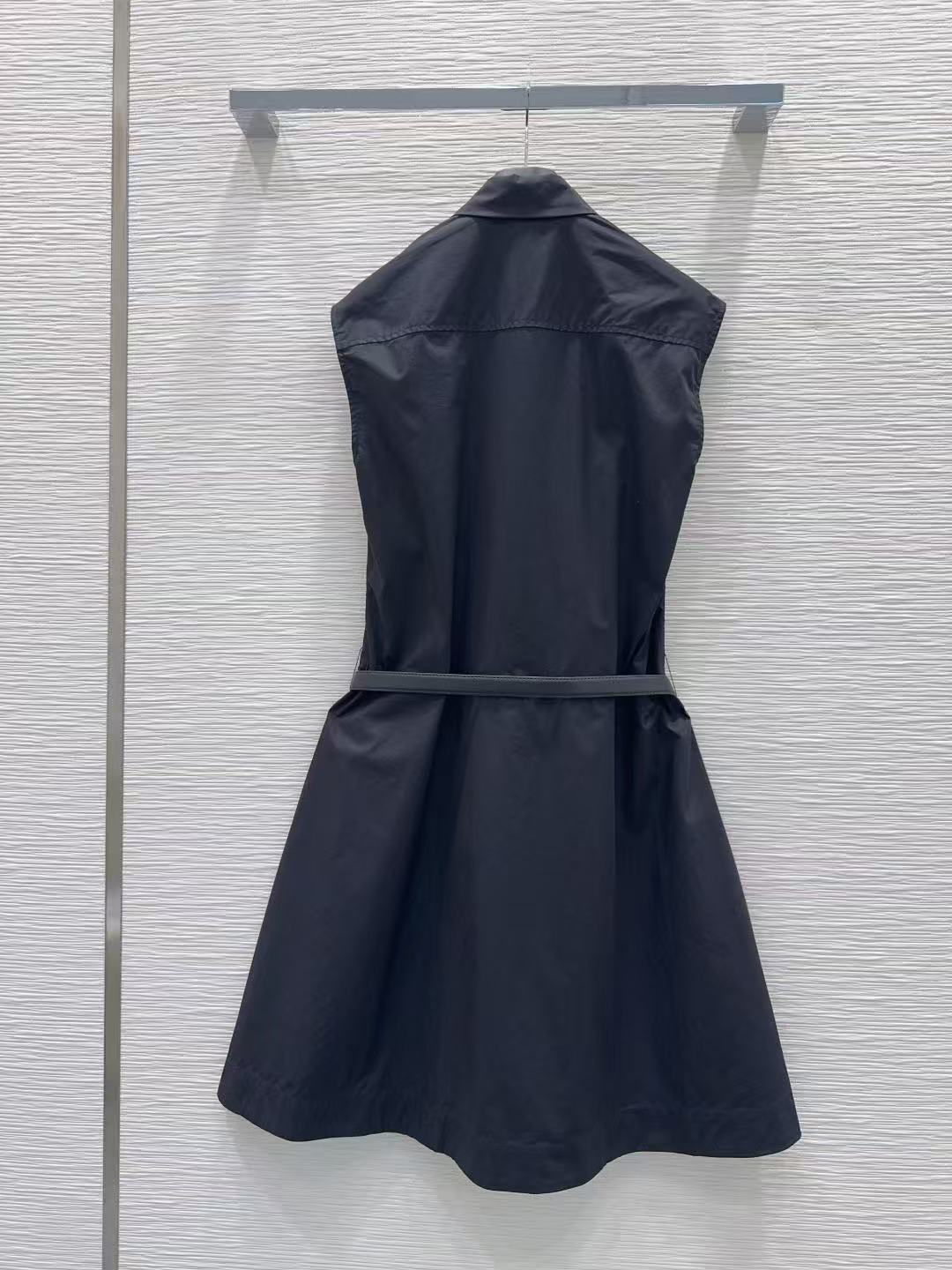 PR 26 Sleeveless Belted Shirt Mini Dress