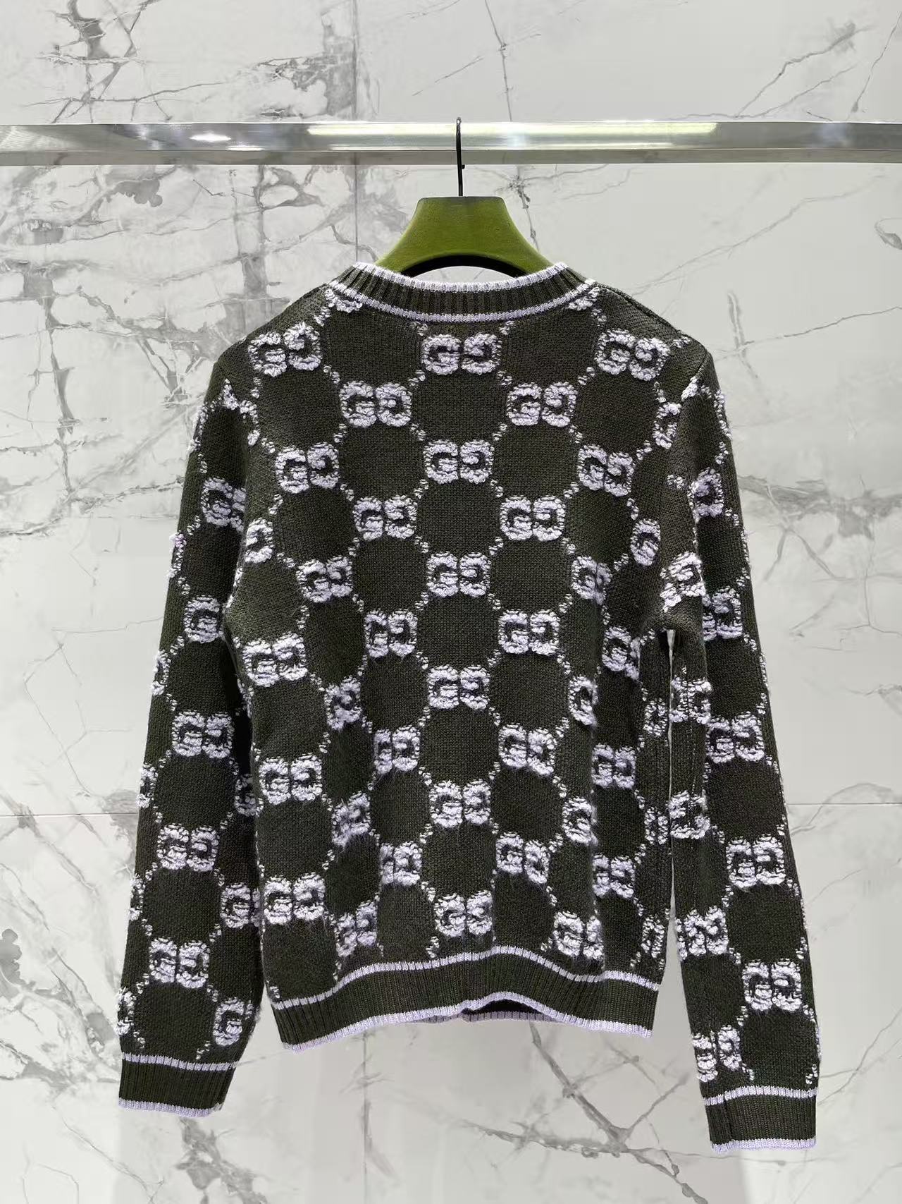 GU Olive Green All Over Pattern Knit Crew Neck Sweater