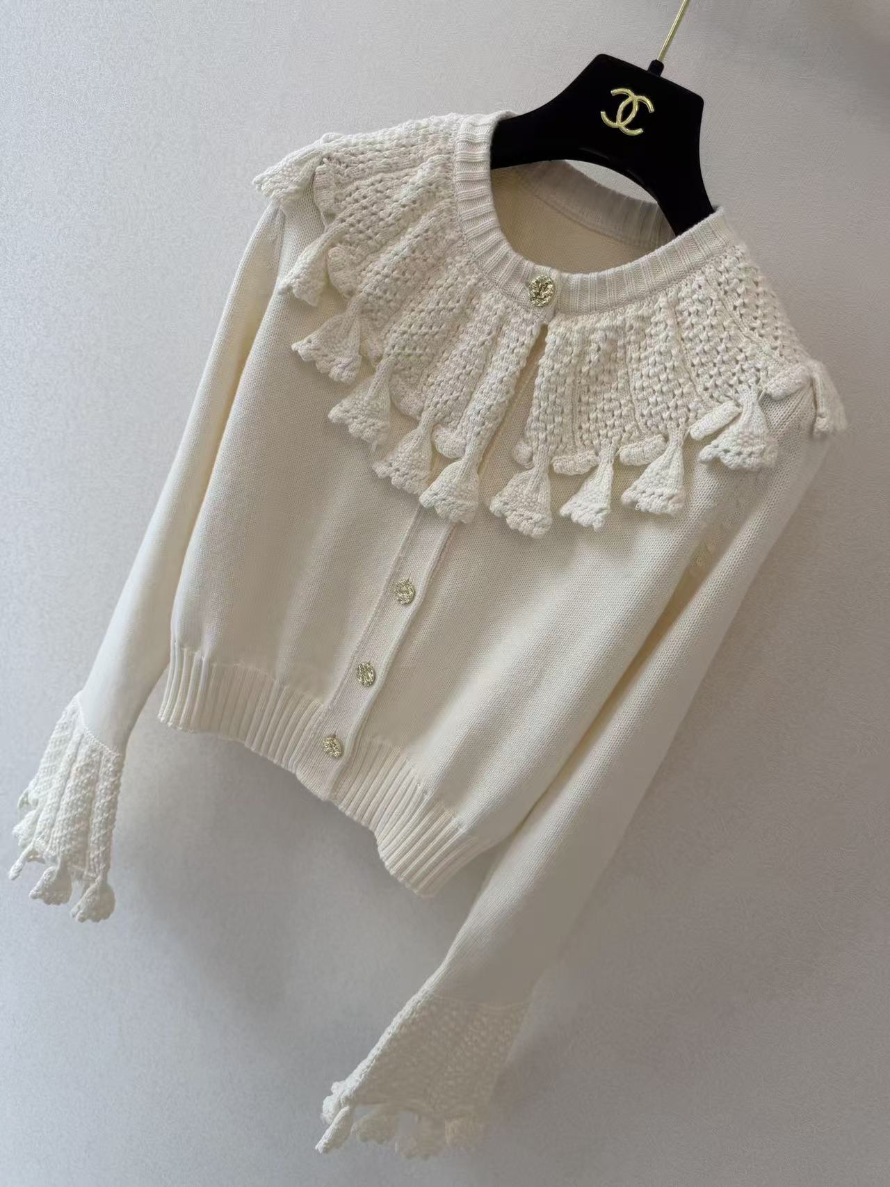 LO 26 Sweet Girly Cropped Knit Jacket Fringe Tassel Decor Round Neck Long Sleeve Outerwear