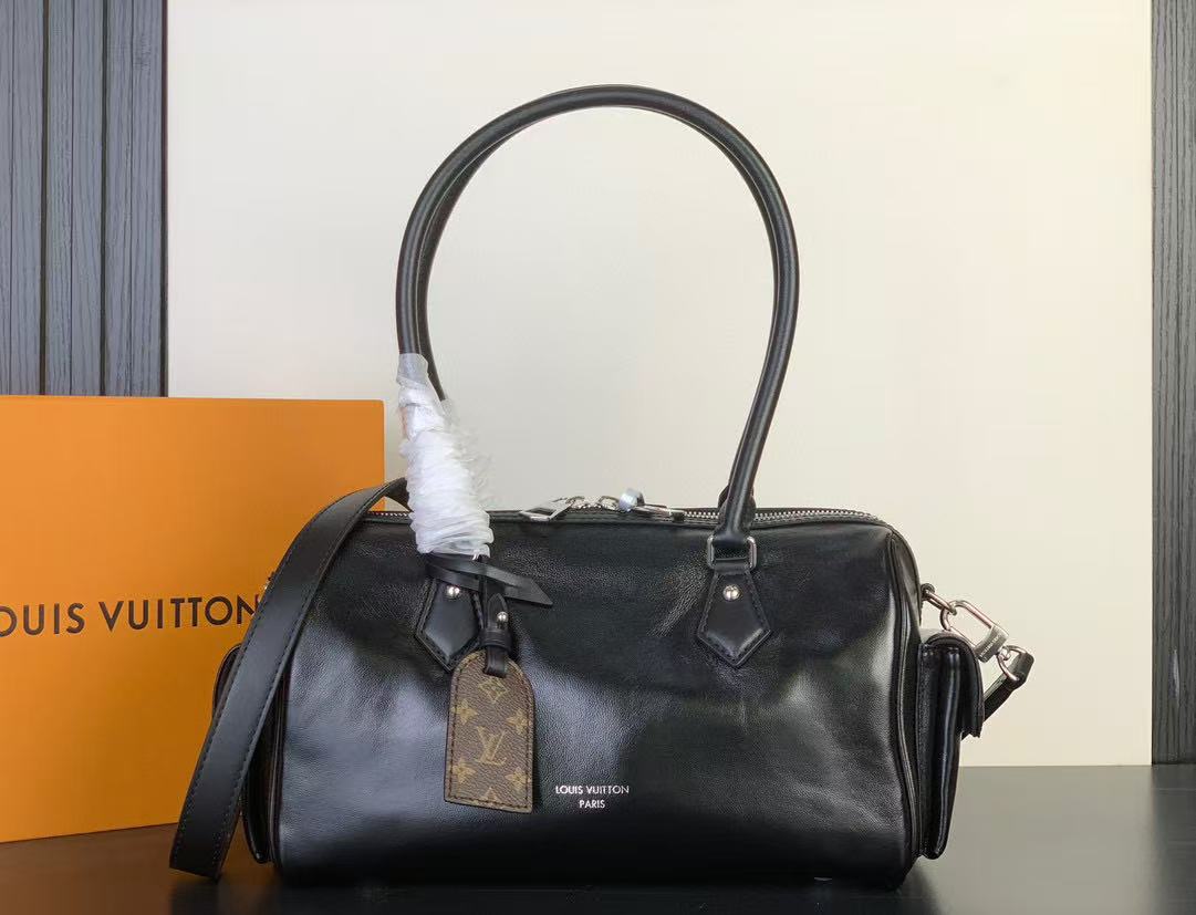 LO 26 Black Smooth Leather Mini Boston Handbag Two Way Carry Detachable Crossbody Strap