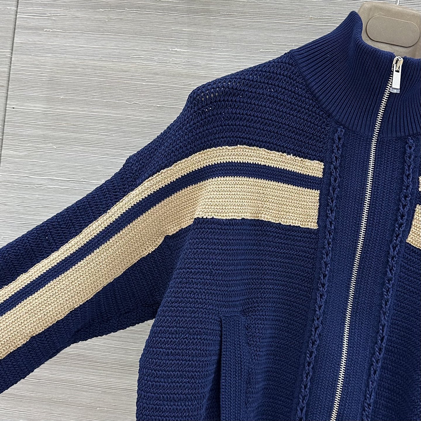 Mi 26 Spring/Summer new arrival, crochet design knitted sportsjacket