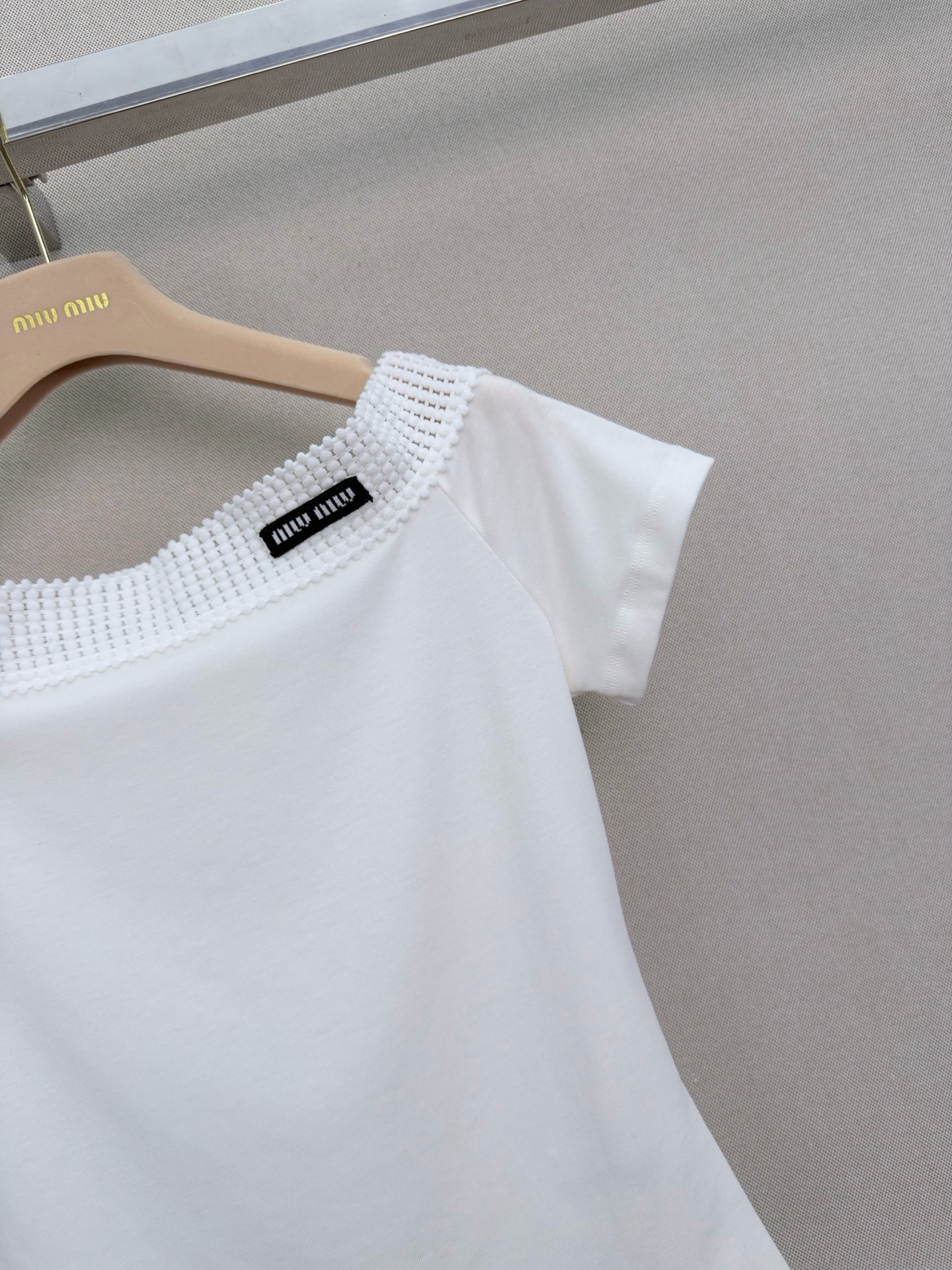 Mi* New Off-shoulder Tencel Acetate Tee