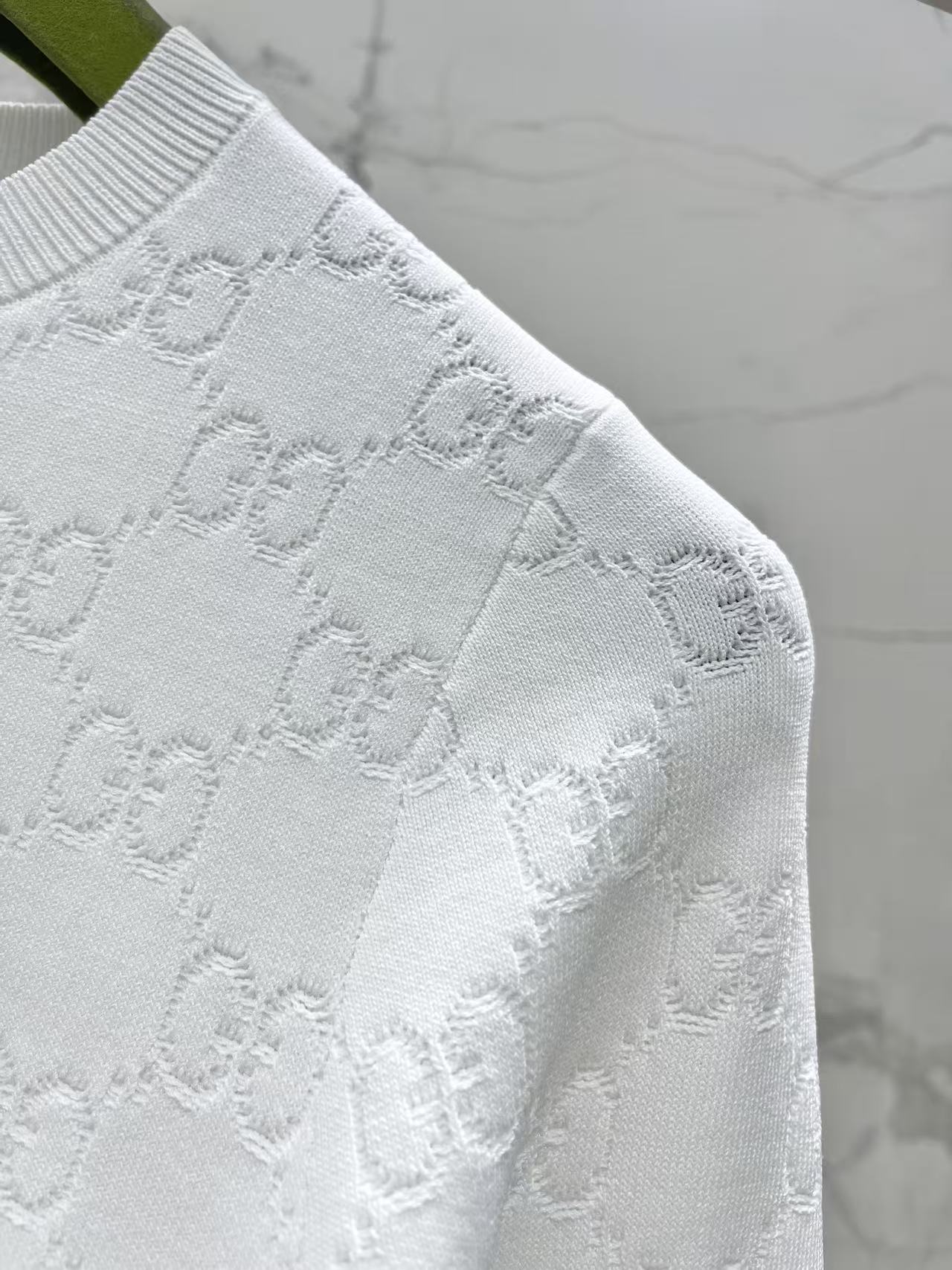 White Jacquard Knit Cardigan Round Neck Button Front Long Sleeve Slim Jacket