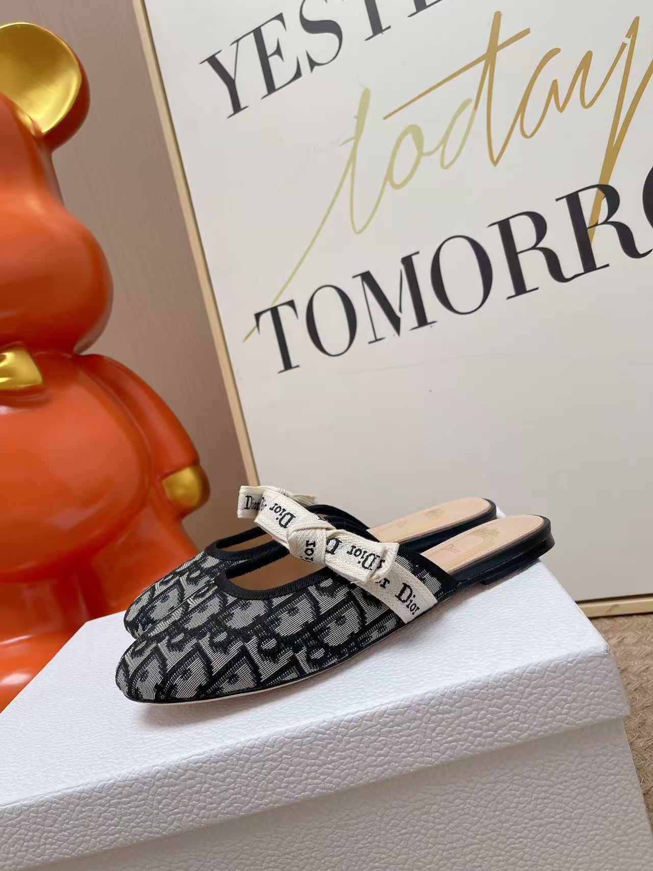 Di Jacquard Pattern Ribbon Bow Mule Slides