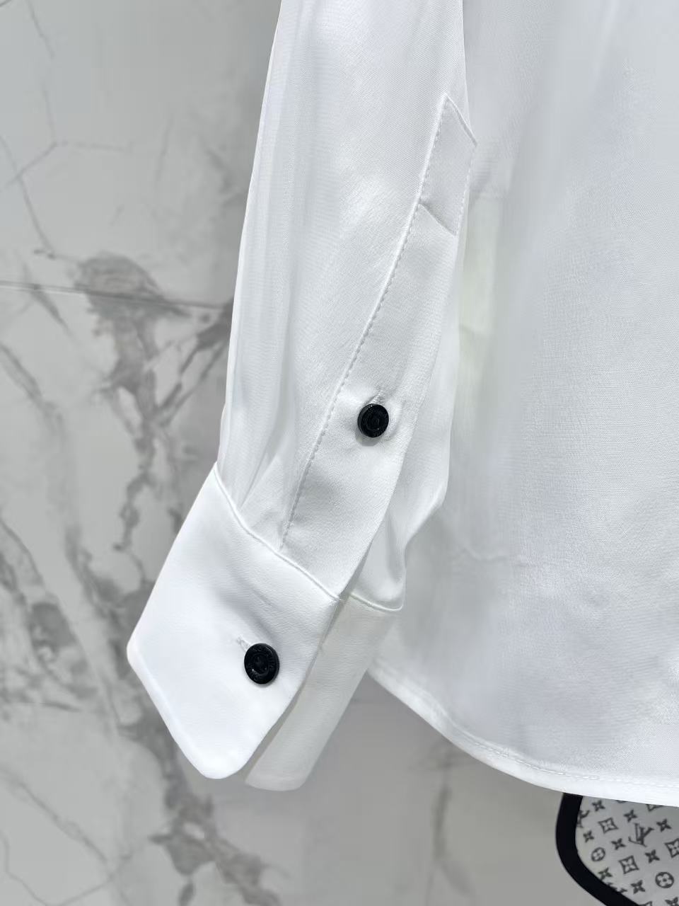 LO 26 Contrast Print Collar Tie Satin Long Sleeve Shirt