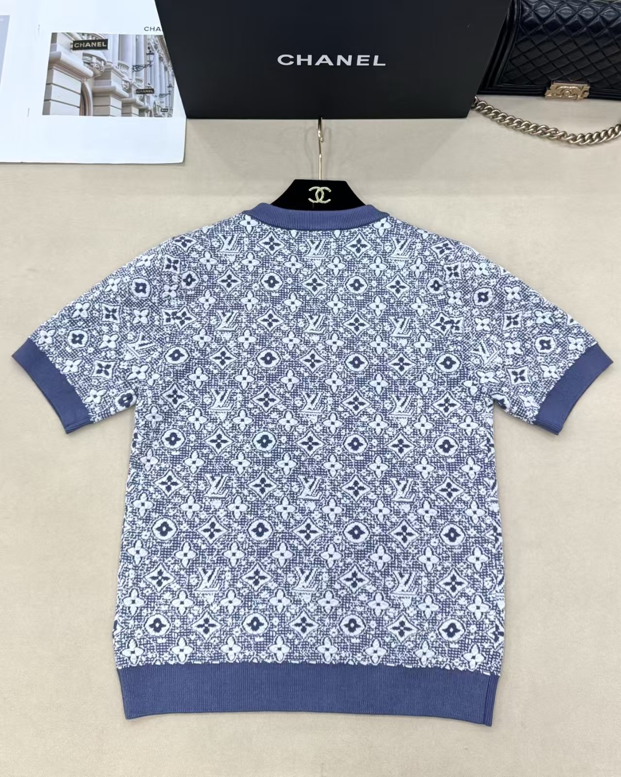 LV*26 New Knitted Crew Neck Short Sleeve