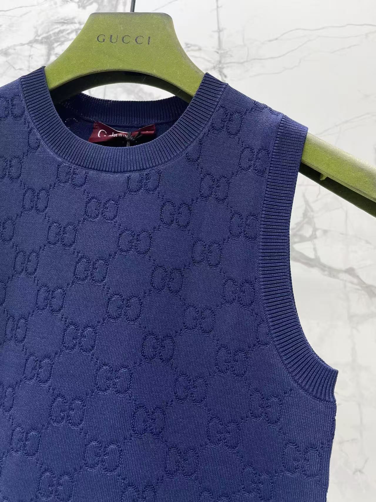 GU All Over Jacquard Sleeveless Knit Top Crew Neck Slim Fit Tank Vest For Women