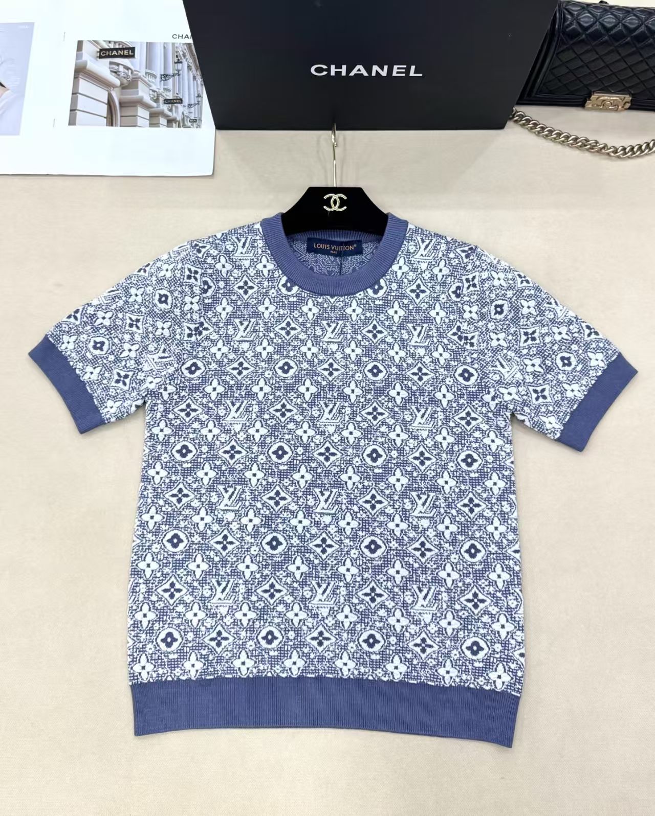 LV*26 New Knitted Crew Neck Short Sleeve