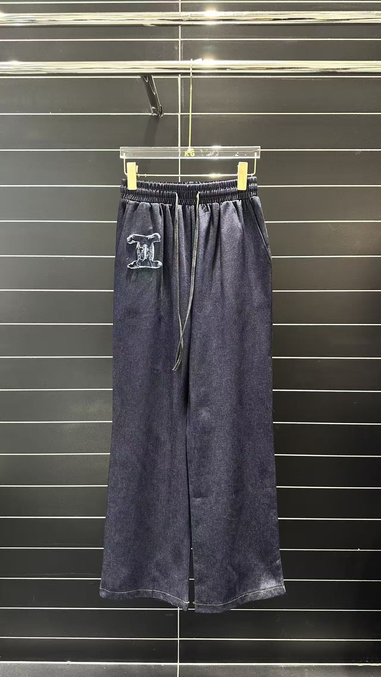 Cha 26 Dark Blue Elastic Waist Loose Denim Trousers